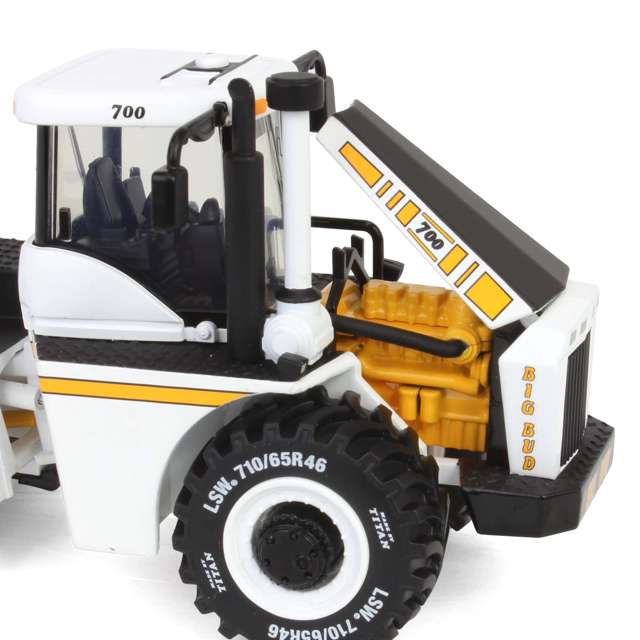 Las Vegas White CE Version ~ 1/64 Big Bud 700 Tractor with Titan Goodyear LSW Tires - Image 9