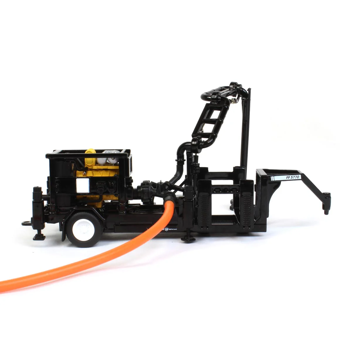 1/64 Puck Manure FF5770 Force Feed Pump with Boom by SpecCast - Image 3