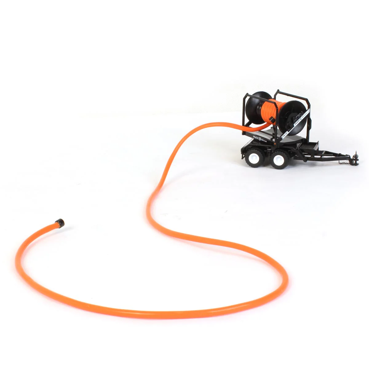 1/64 Puck Manure TTR-20 Turntable Hose Reel with BullDog Hose by SpecCast - Image 5