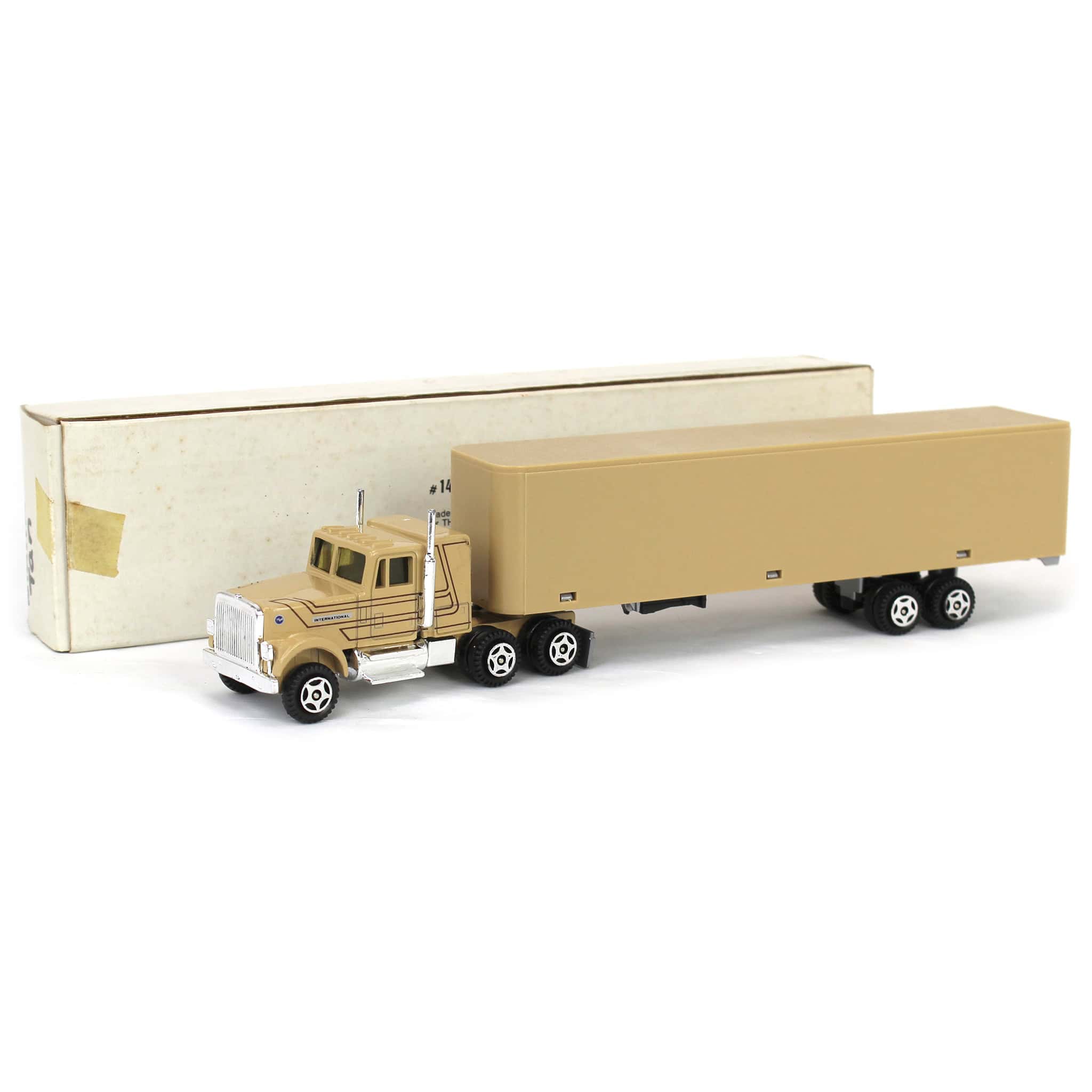 1/64 International Truck with Cab & Tan Trailer