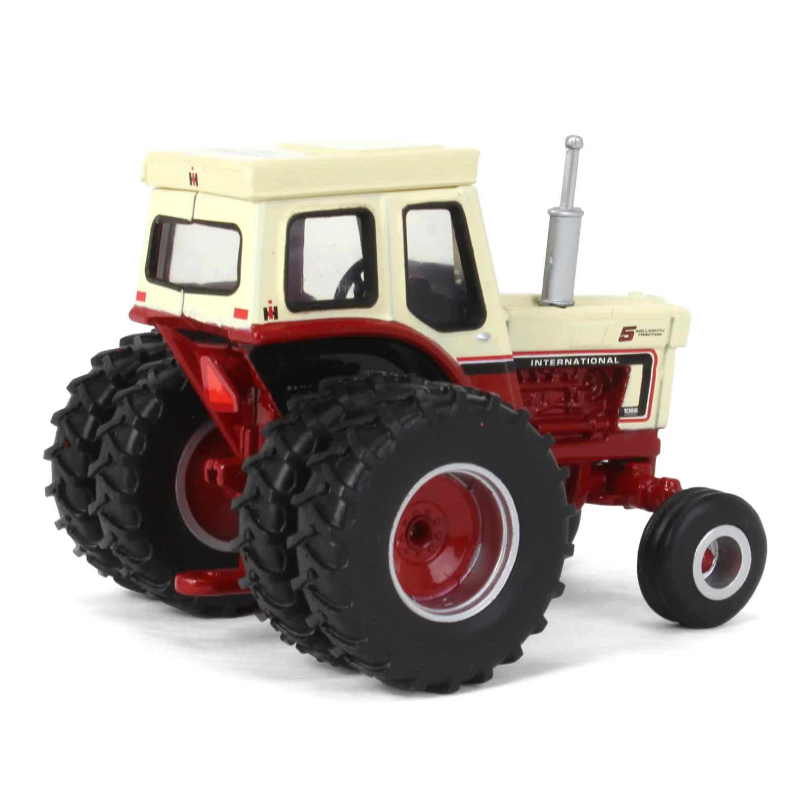 1/64 International Harvester 1066 5 Millionth Tractor, 50th Anniversary, ERTL Prestige Collection - Image 3