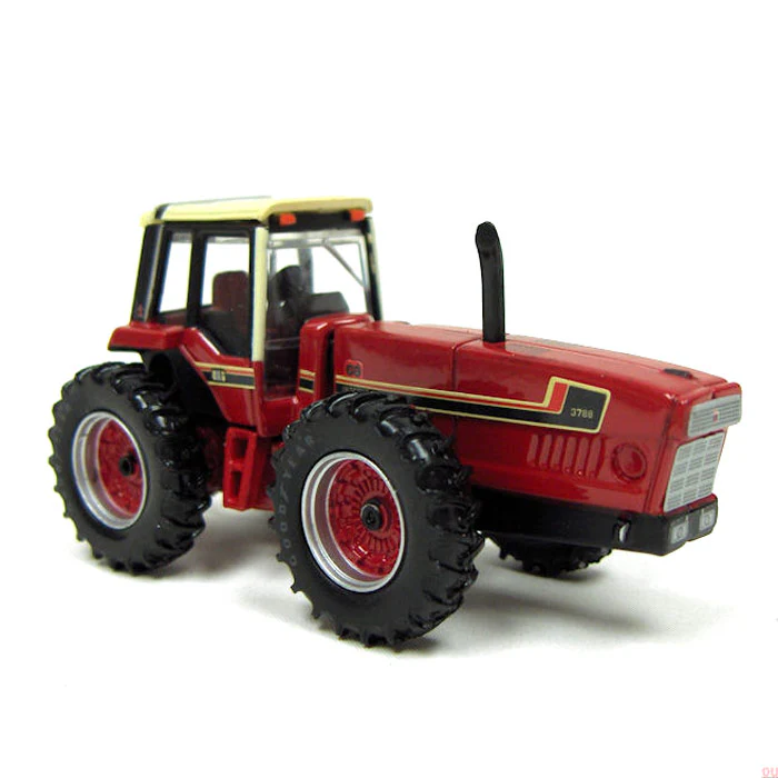1/64 International Harvester 3788 2+2 4WD Tractor by ERTL, 2010 National Farm Toy Show