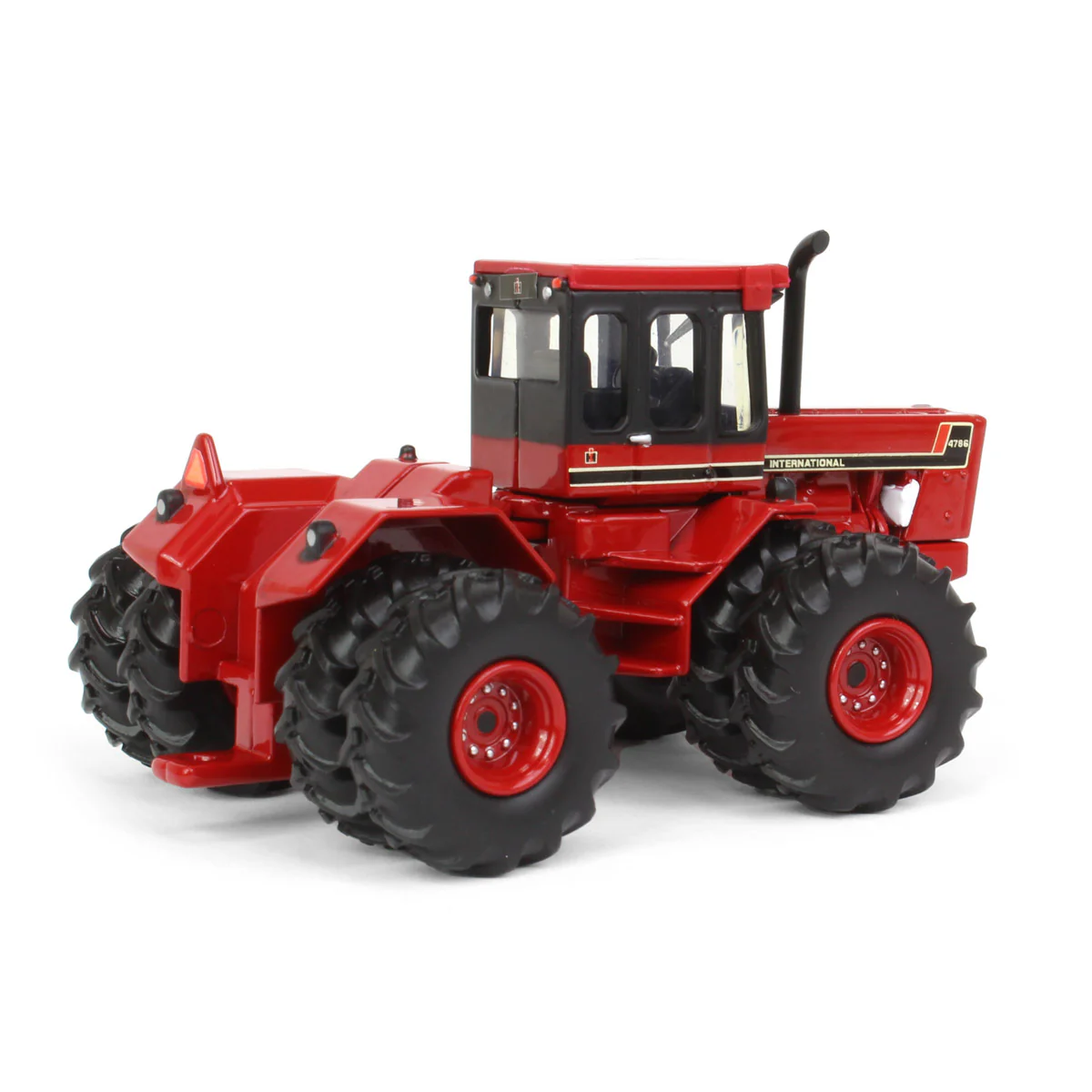1/64 International Harvester 4786 4WD with Front & Rear Duals, Toy Tractor Times 39th Anniversary - Image 3