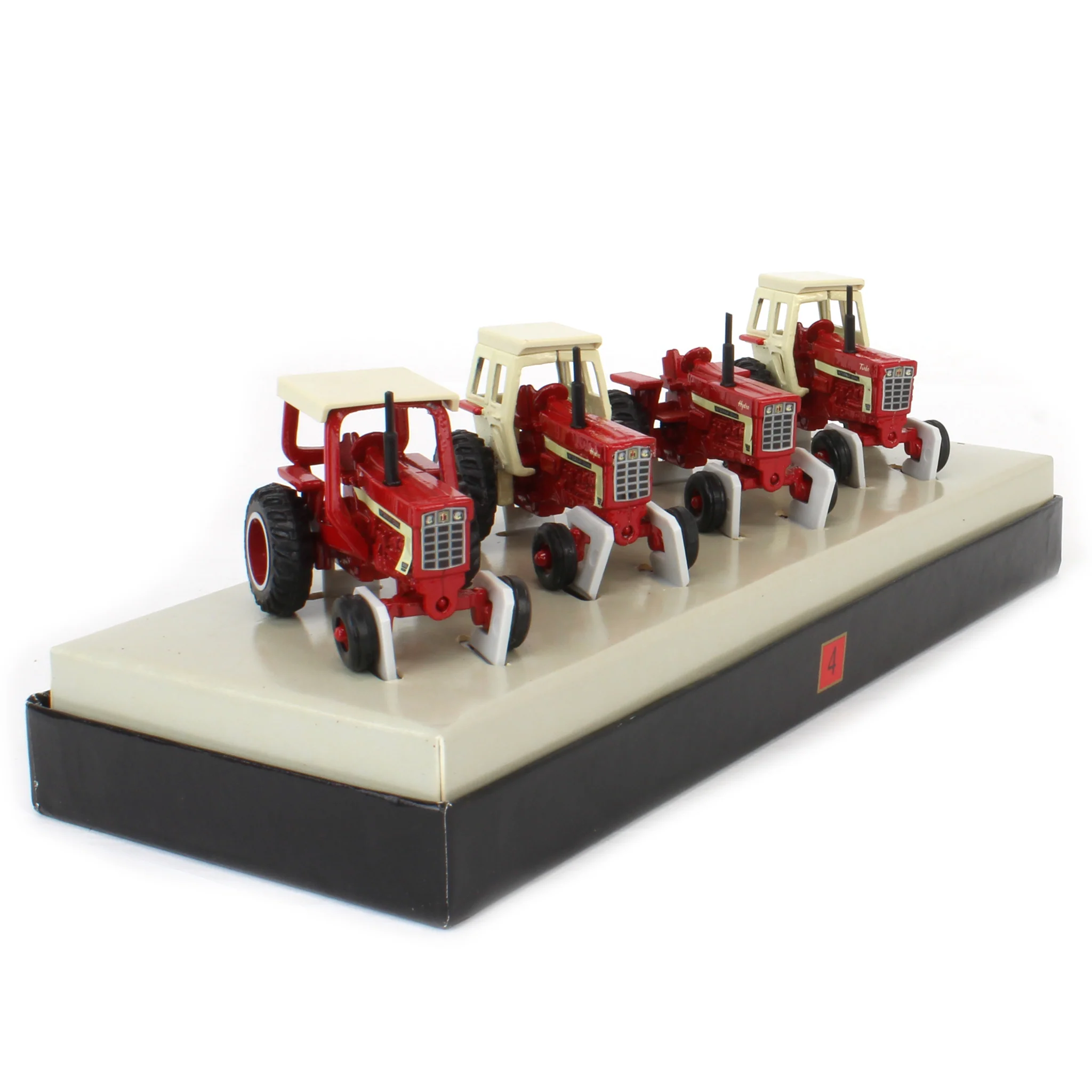 1/64 International Harvester 66 Series Limited Edition Set #4 - Image 4