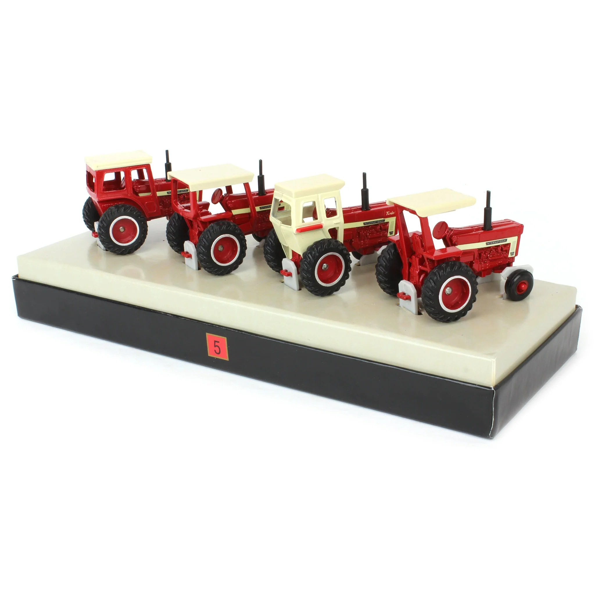 1/64 International Harvester 66 Series Limited Edition Set #5 - Image 3
