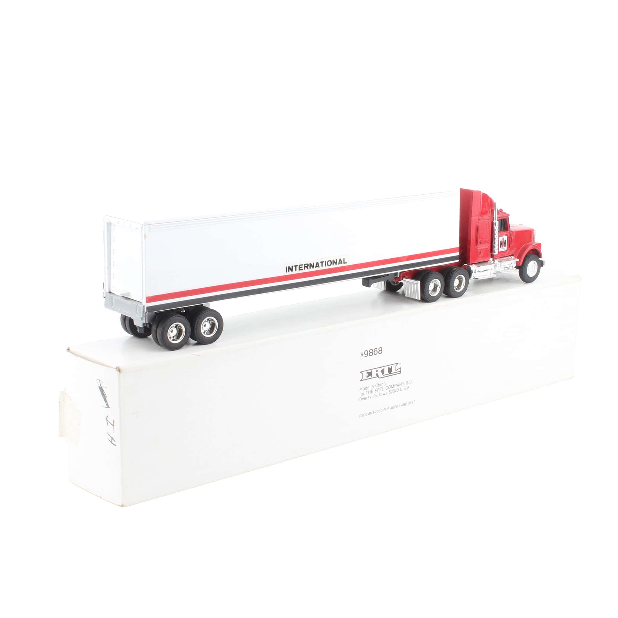 1/64 International Navistar Semi Truck & Trailer, International Harvester Deco by ERTL - Image 3
