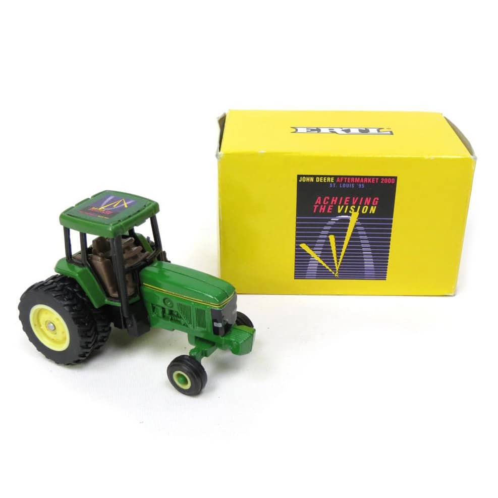 1/64 John Deere 7800 2WD Tractor with Duals by ERTL, 1995 St Louis Edition