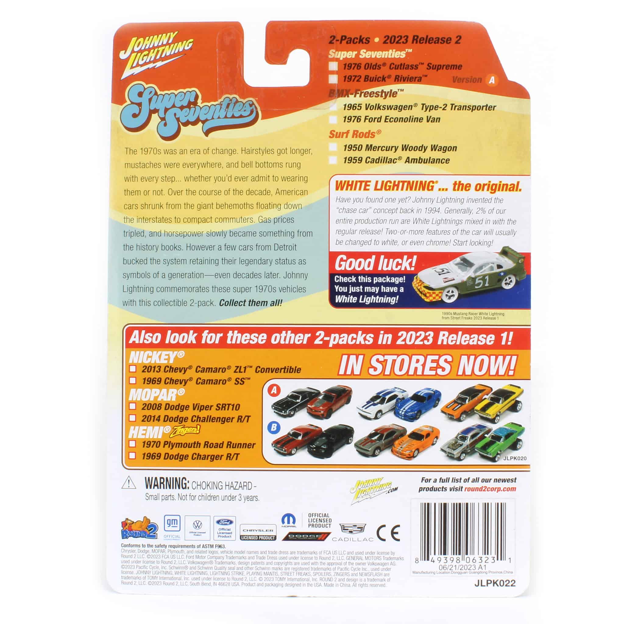 1/64 Johnny Lightning 1976 Oldsmobile Cutlass & 1972 Buick Riviera Super 70s Twin Pack - Image 3