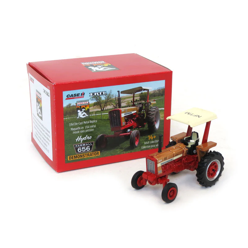 1/64 International 656 Gold Demo Tractor with Wide Front, 2017 National Farm Toy Museum