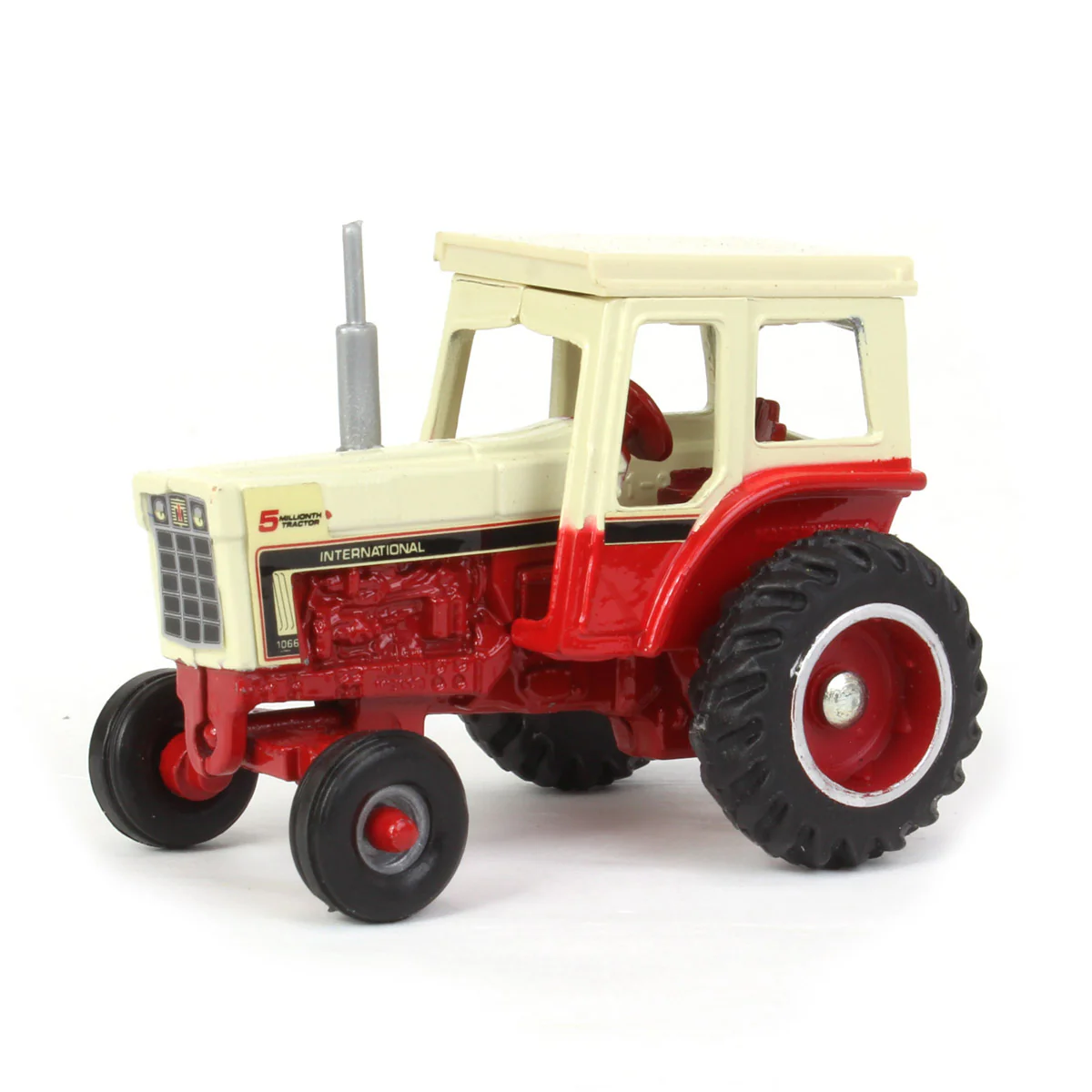 1/64 International 1066 5 Millionth Tractor, Limited Edition, #10 in IH 66 Series - Image 2