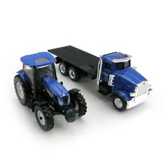 1/64 Peterbilt 367 Straight Truck with New Holland T7030 Tractor by ERTL - Image 2