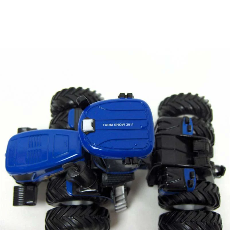 1/64 New Holland T9.615 Articulating Tractor with Duals, 2011 Farm Show Edition by ERTL - Image 5