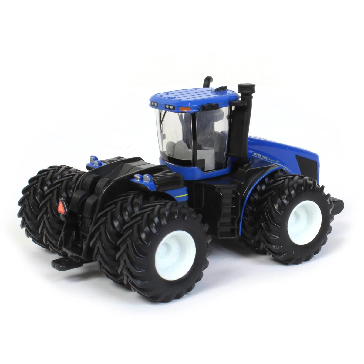 1/64 New Holland T9.645 4WD Tractor with PLM Intelligence & Duals by ERTL - Image 3