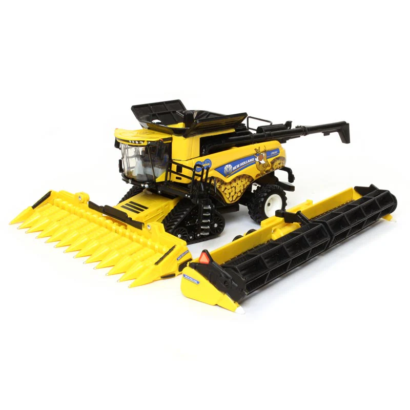 1/64 New Holland Twin Rotor CR8.90 Combine on Tracks, 2018 Fall Farm Show