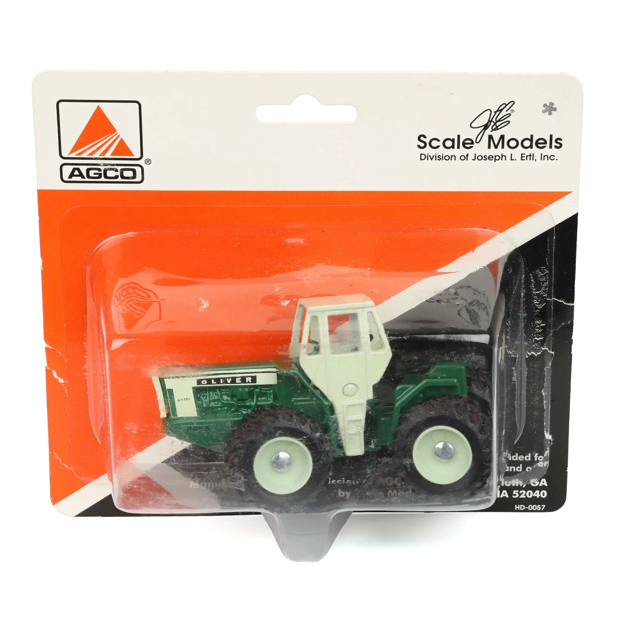 1/64 Oliver 2455 Diesel Tractor with Cab & Duals by Scale Models - Image 6