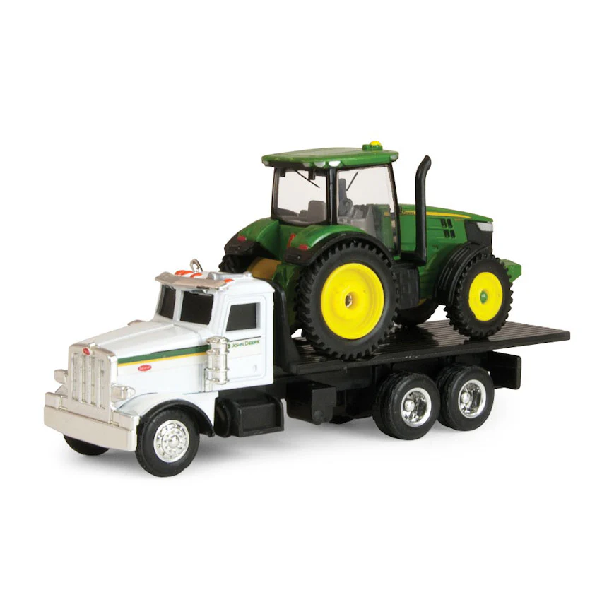 1/64 Peterbilt 367 Rollback Truck with John Deere 7200R Tractor by ERTL