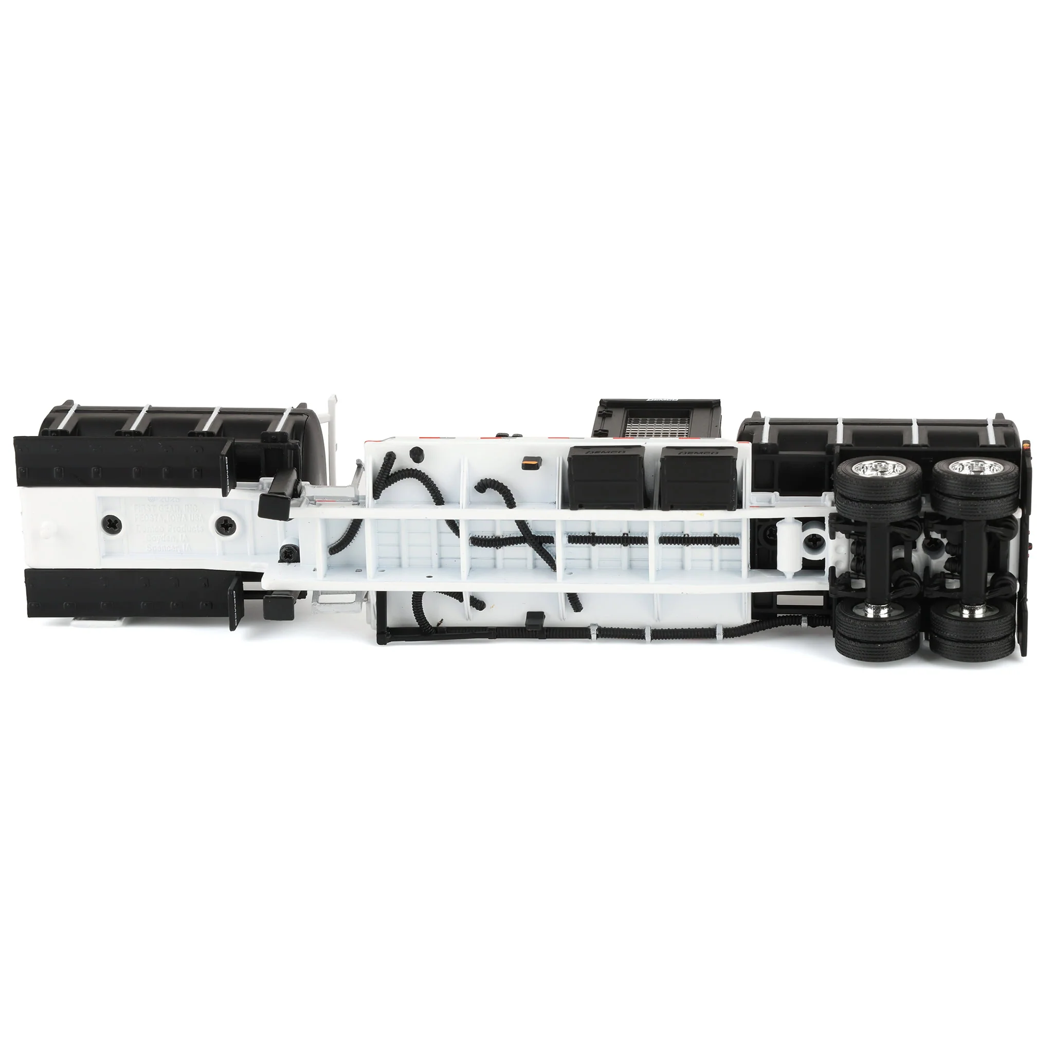 1/64 Peterbilt 379 Semi Truck with Day Cab & DEMCO Liquid Tender Trailer, White & Black, DCP by First Gear - Image 6