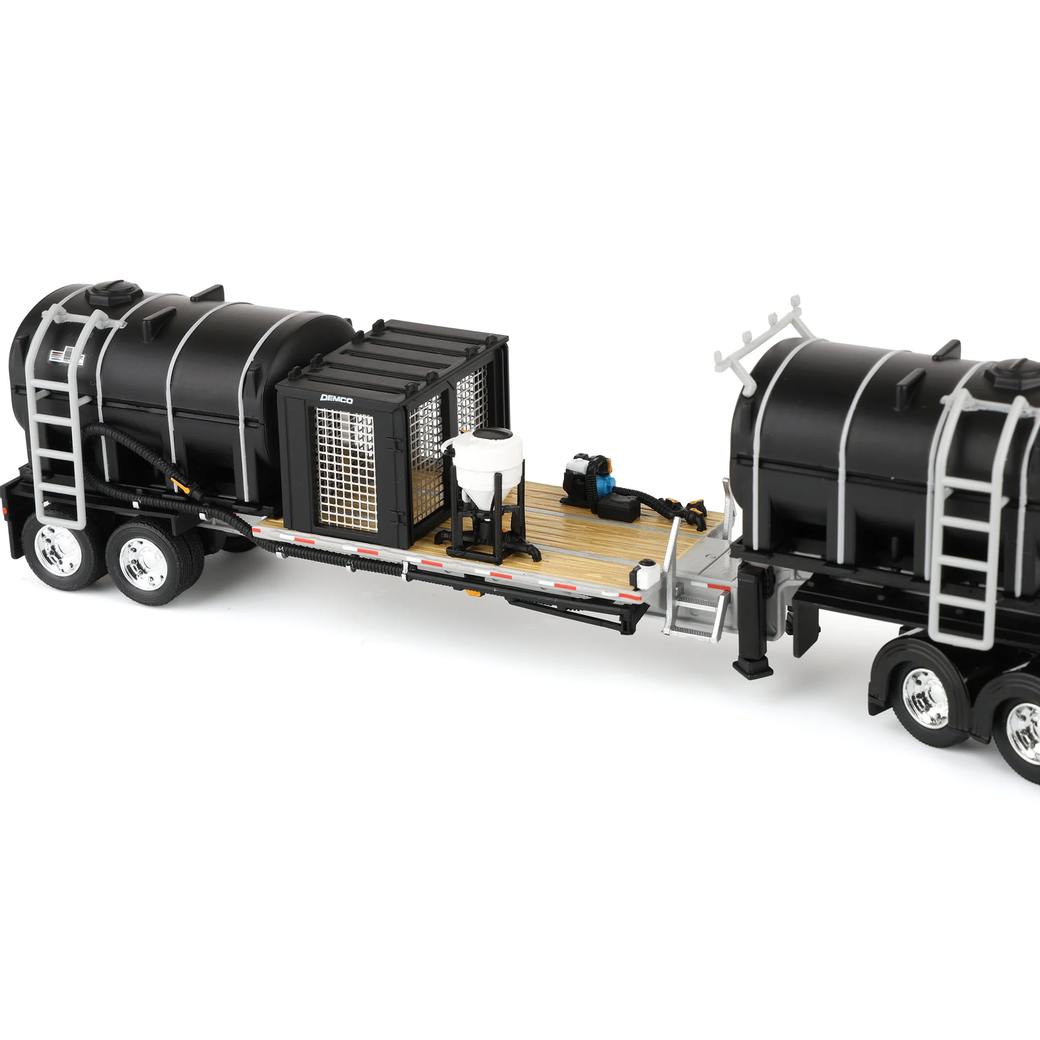 1/64 Peterbilt 379 Semi Truck with Sleeper Cab & DEMCO Liquid Tender Trailer, Blue & Black, DCP by First Gear - Image 5