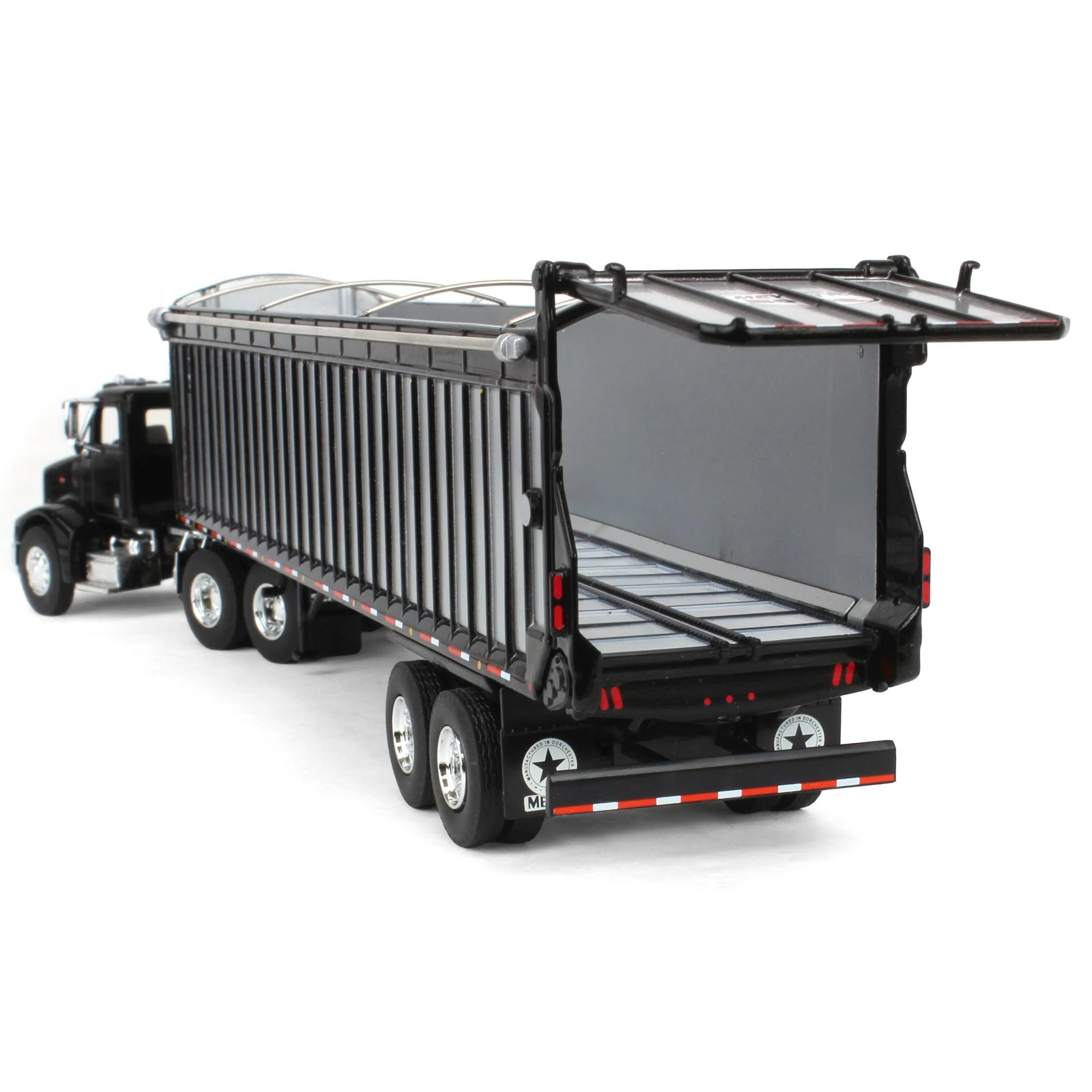 1/64 Peterbilt 385 Semi Truck with Meyer 9140RT Boss Silage Trailer by SpecCast - Image 6