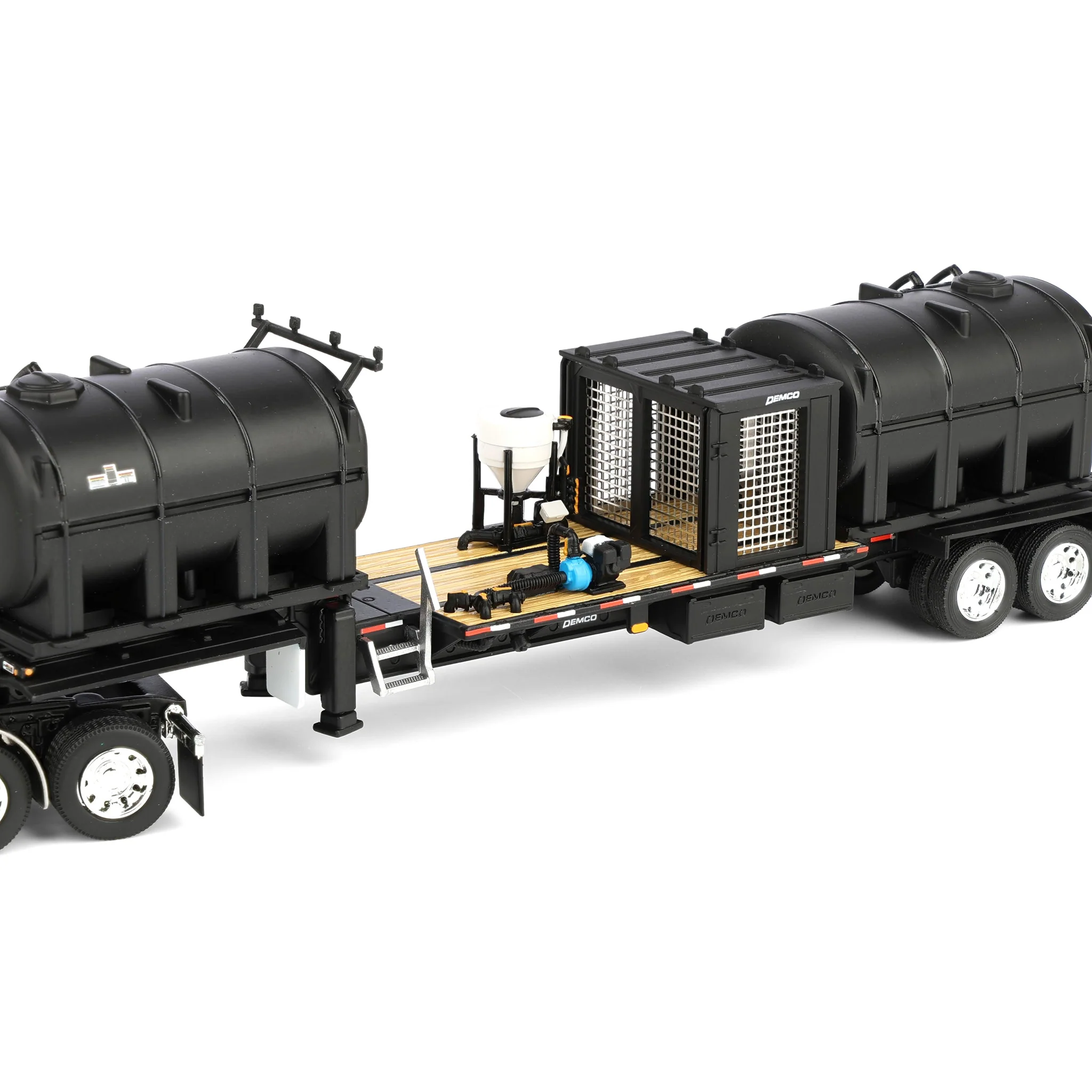 1/64 "Purple Pete" Peterbilt 379 with DEMCO 42ft Liquid Fertilizer Tender Trailer, 2025 NTT'NC Show, DCP by First Gear - Image 5