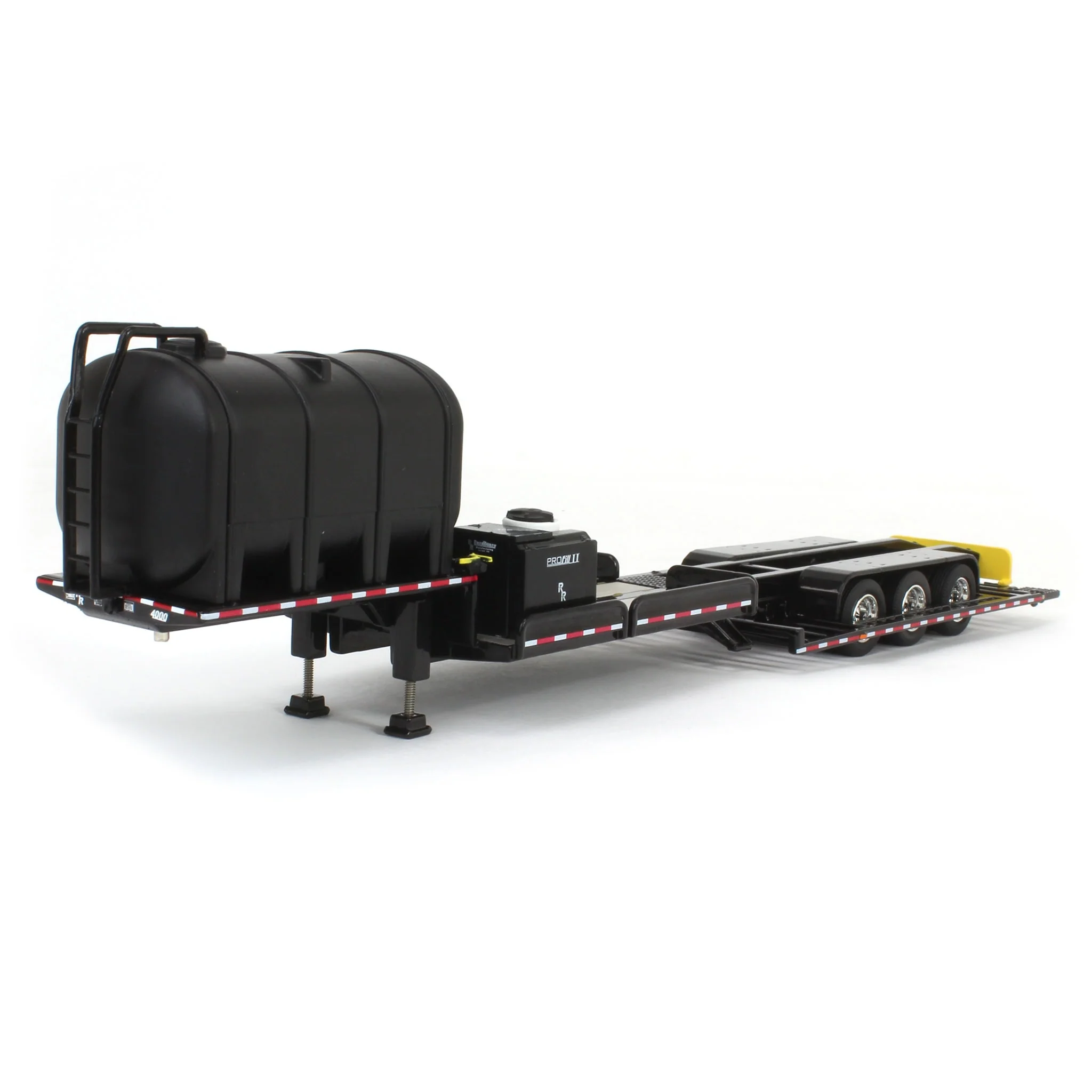 1/64 RoadRuner Manufacturing Model 4000 Sprayer Trailer - Image 11