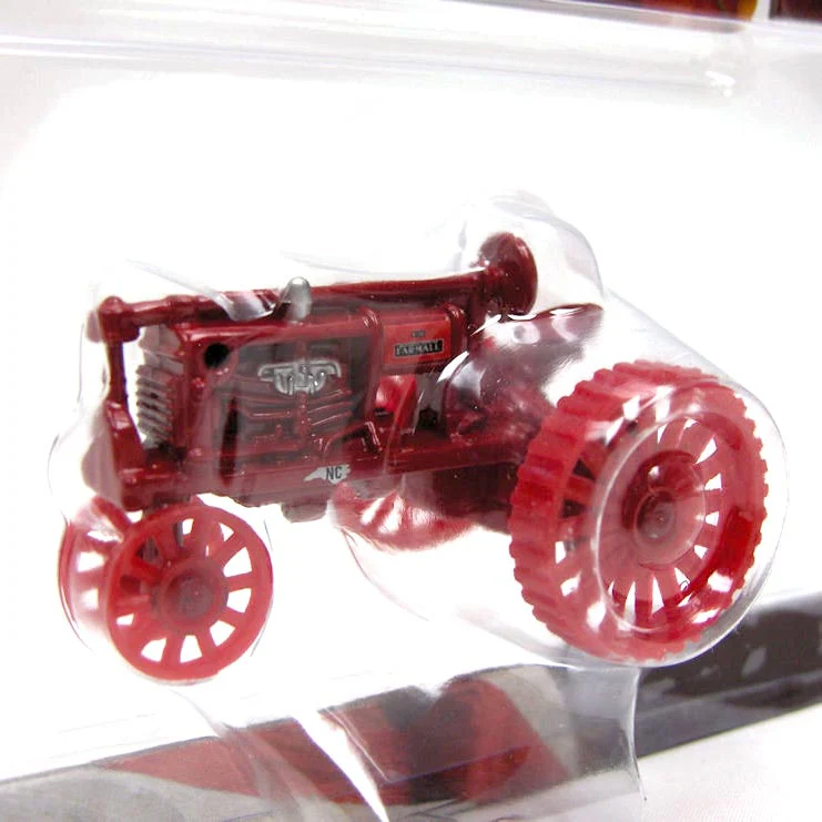 1/64 IH Farmall F-20 Tractor with Steel Wheels, North Carolina State Series #42 by ERTL - Image 2