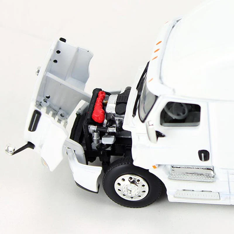 1/64 White 2018 Freightliner Cascadia Semi Truck with Sleeper & Utility Trailer with Skirts, DCP by First Gear - Image 3