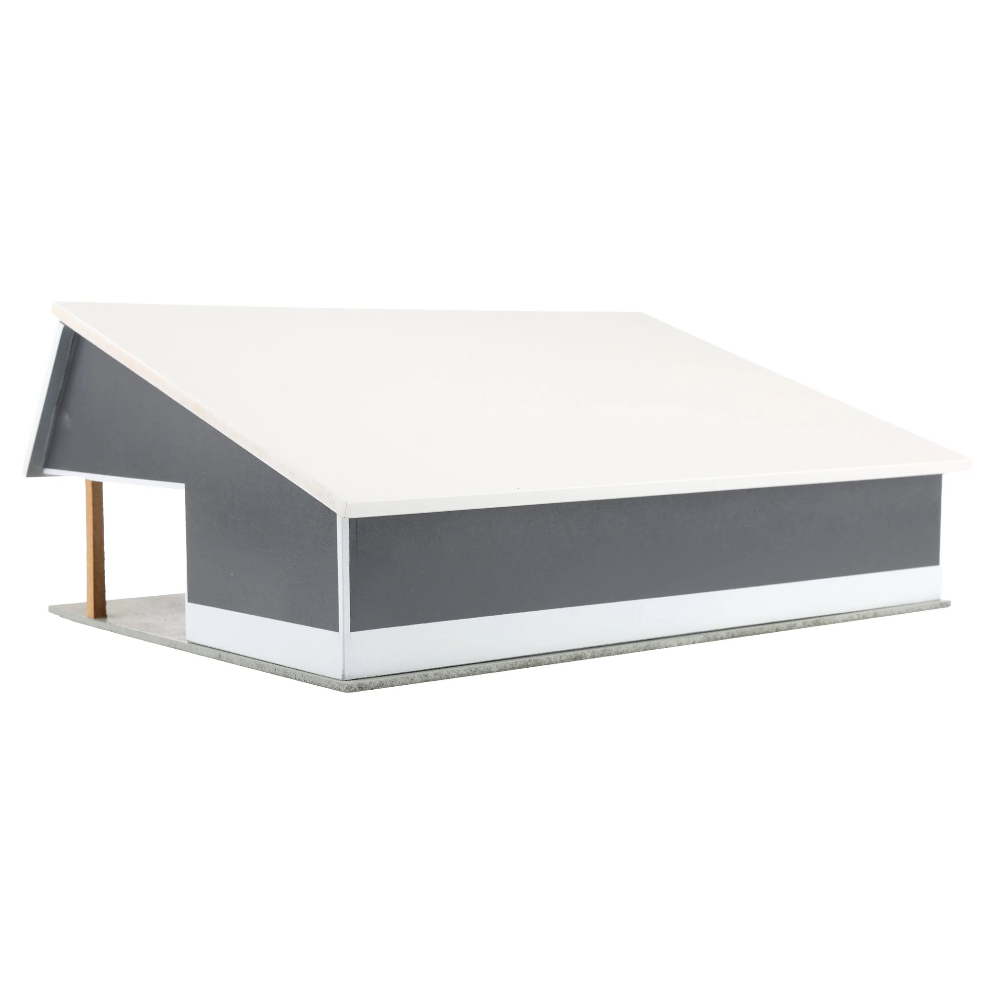 1/64 Light & Dark Gray 64ft x 48ft Wooden Cattle Shed with Removeable Roof - Image 3