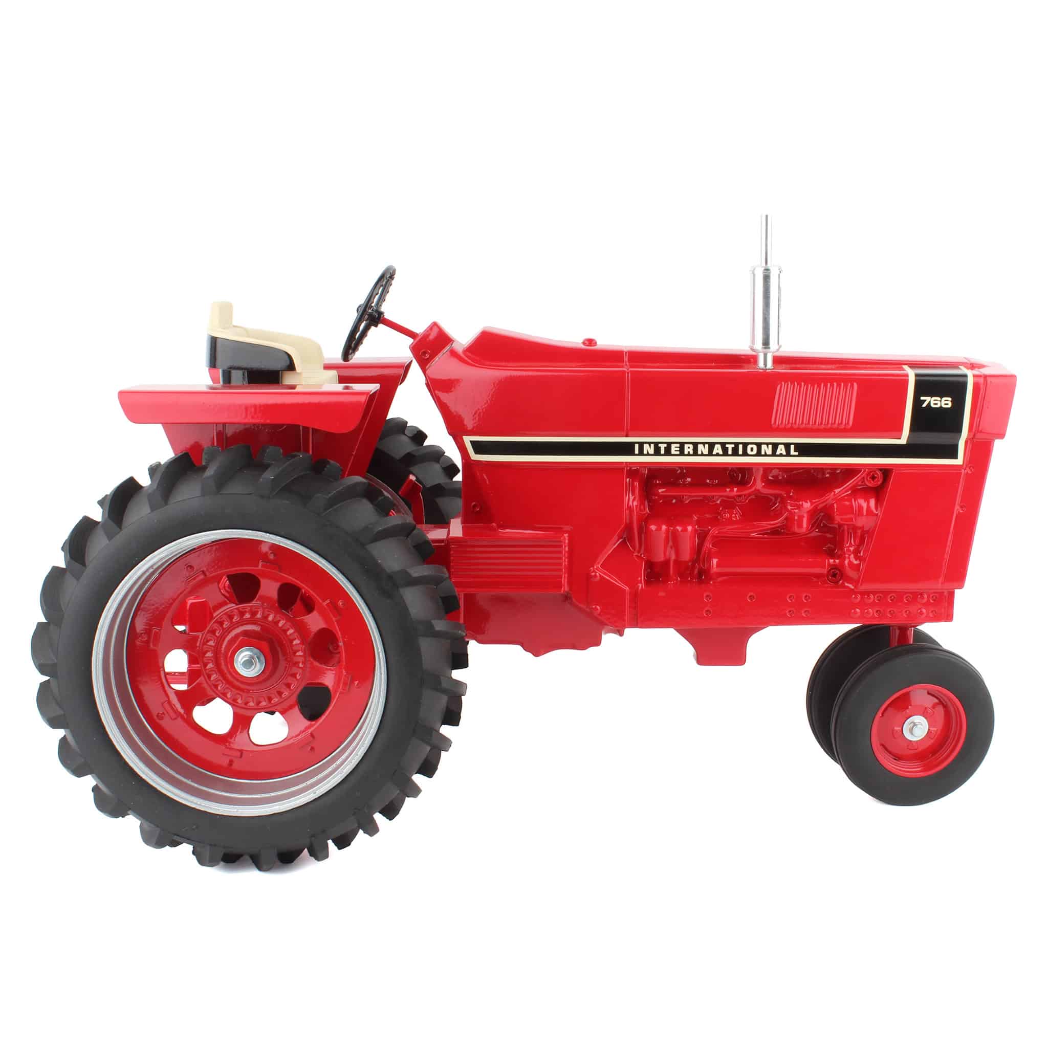 1/8 Special Edition International 766 NF Tractor with Muffler, 2007 Farm Progress Show, by Scale Models - Image 4