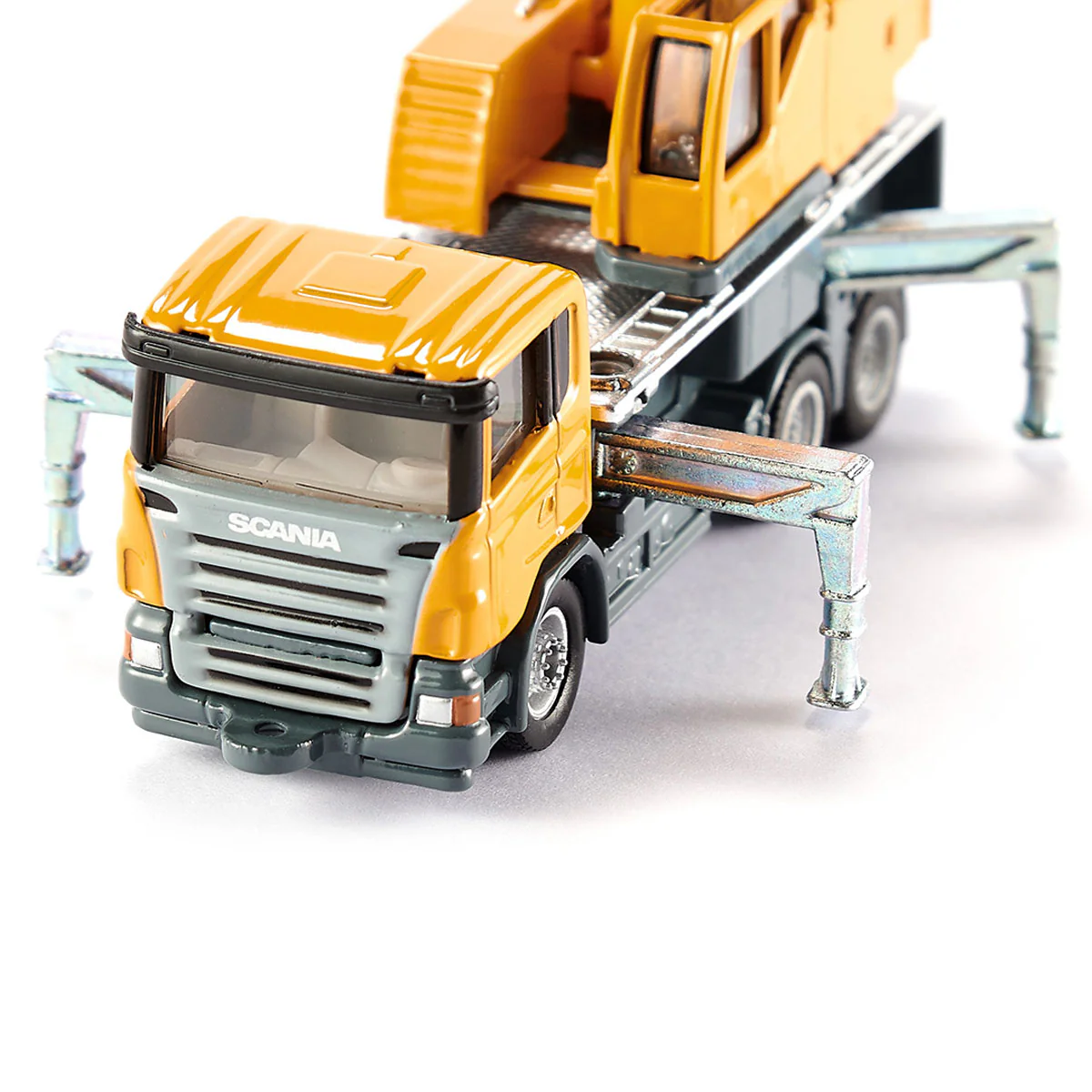 1/87 Liebherr Telescopic Crane Truck - Image 3