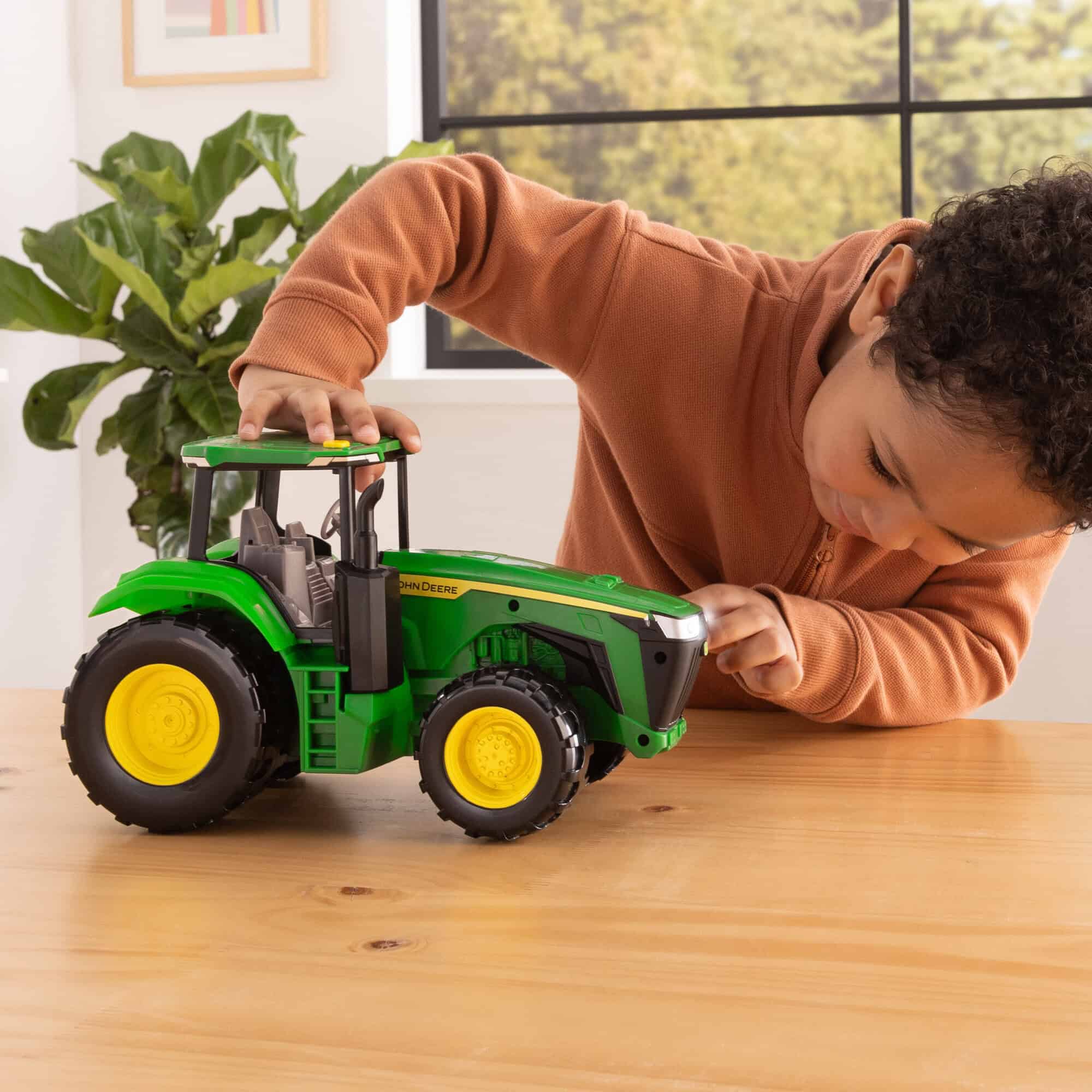 12in John Deere Toy Tractor with Lights & Sounds by ERTL - Image 6