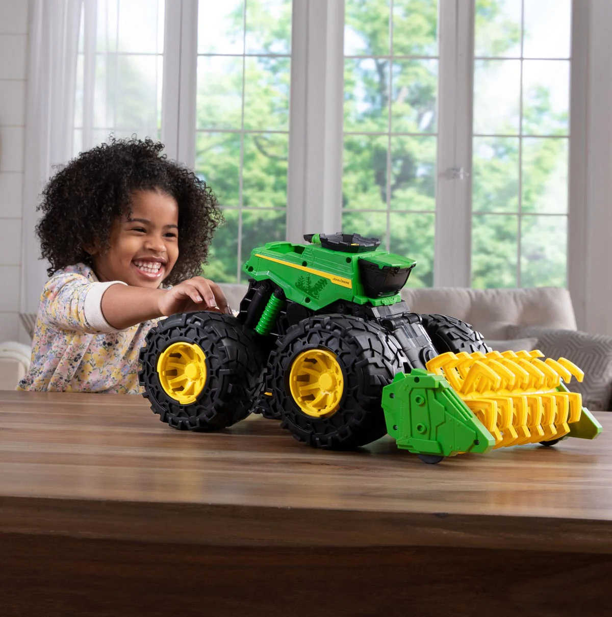 18" John Deere Monster Treads Super Scale Combine - Image 8