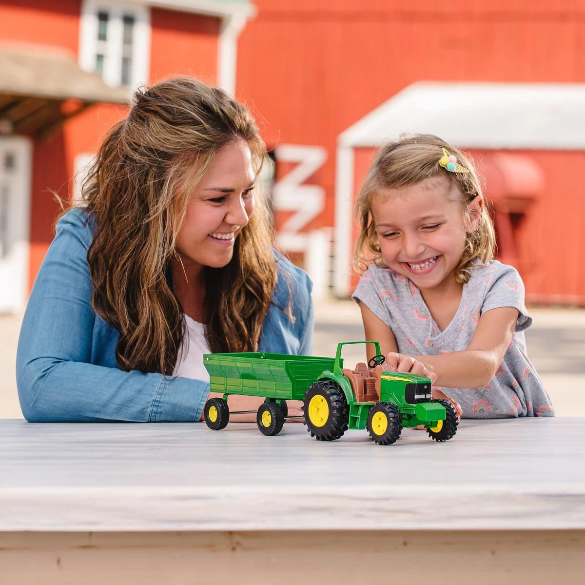 8in John Deere MFD Tractor with Wagon - Image 2