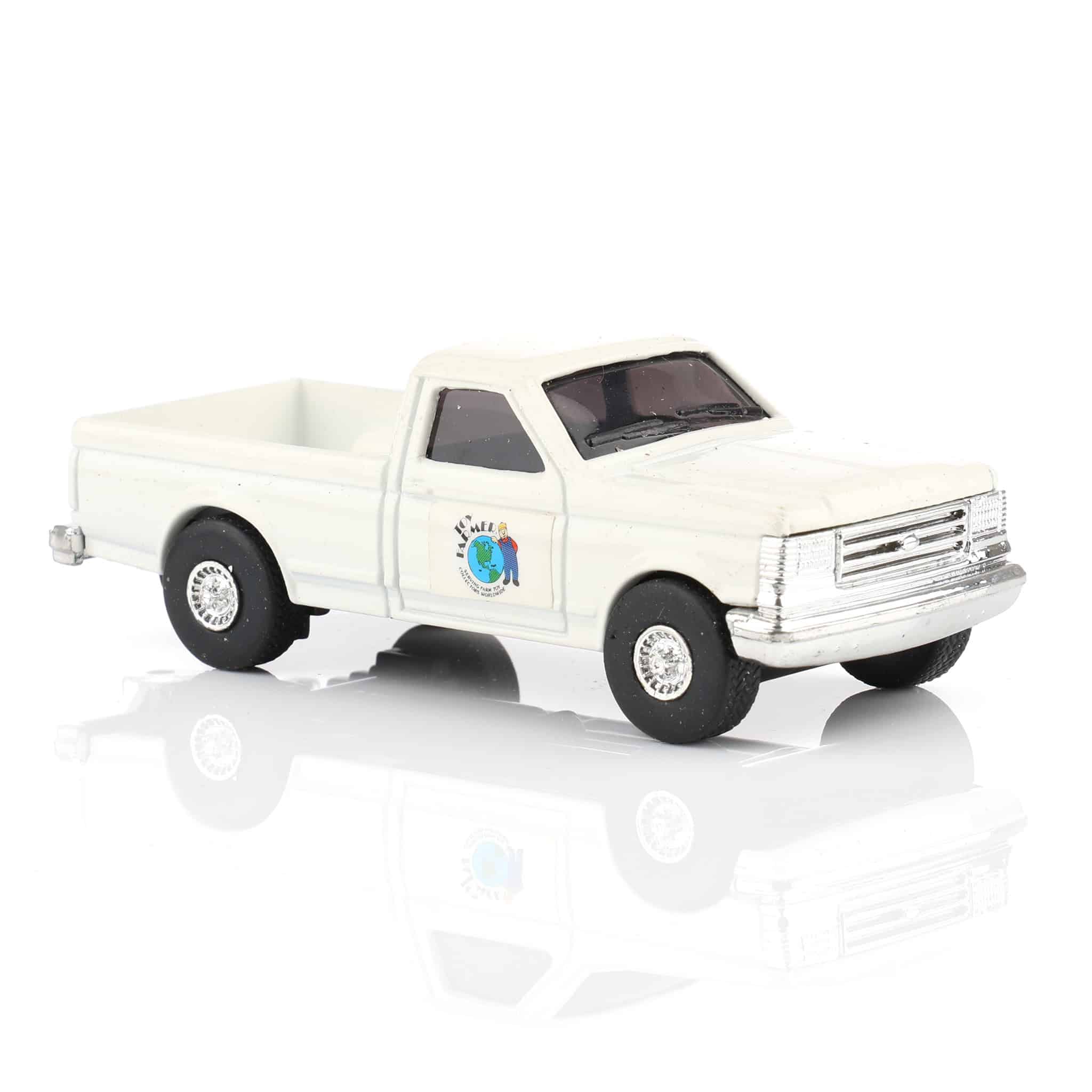 Approximate 1/64 White Pickup, 1993 Toy Farmer - Image 2