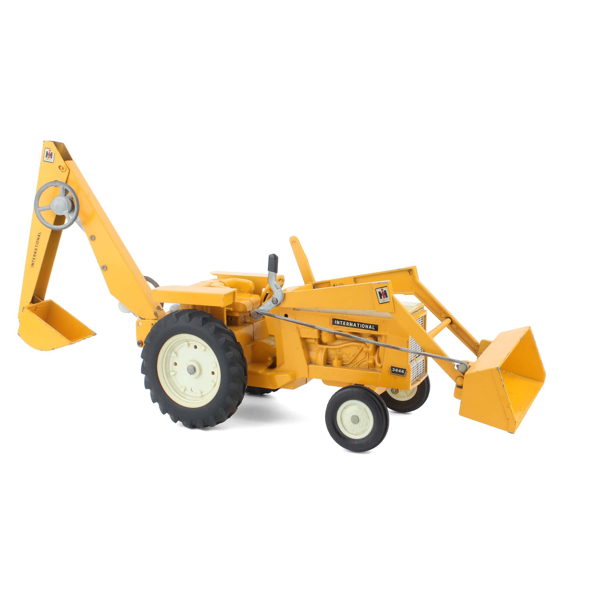 (B&D) 1/16 International 3444 Tractor with Loader and Backhoe by ERTL - Damaged Item, LOOSE - Image 3