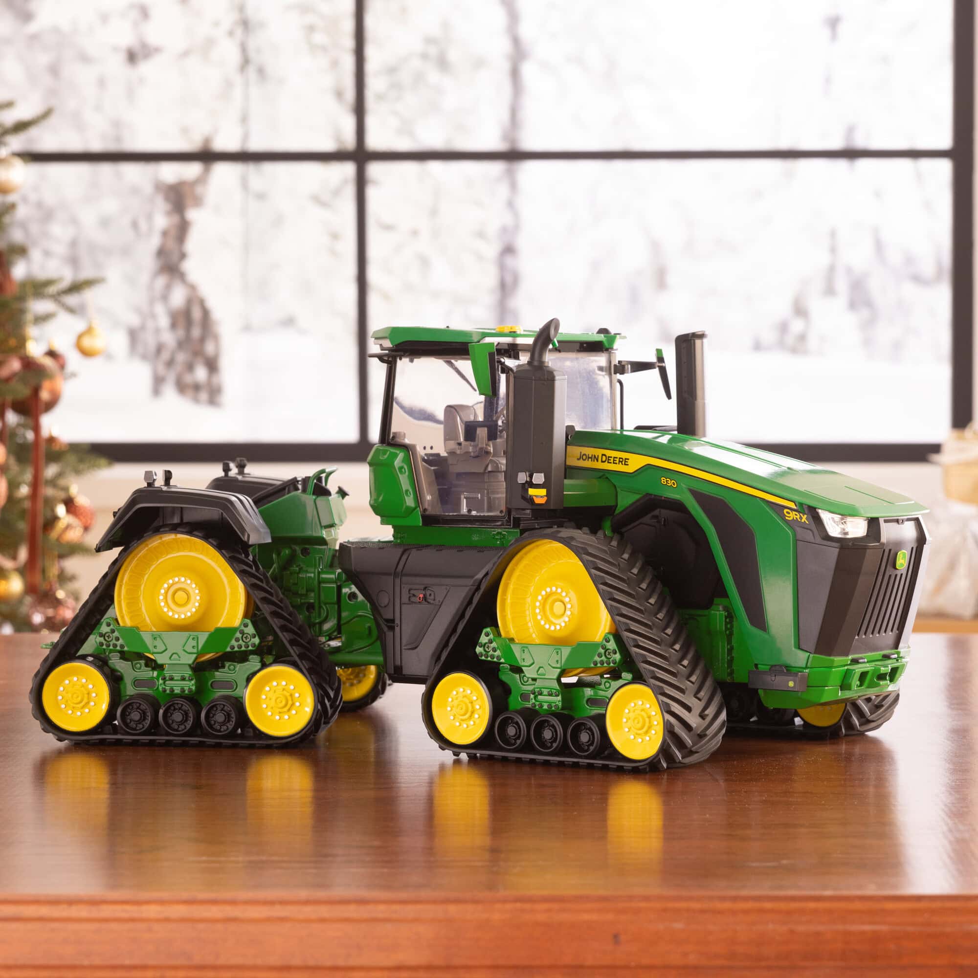 (B&D) 1/16 John Deere 9RX 830 Tractor, ERTL Prestige Collectors Edition - Damaged Item - Image 12
