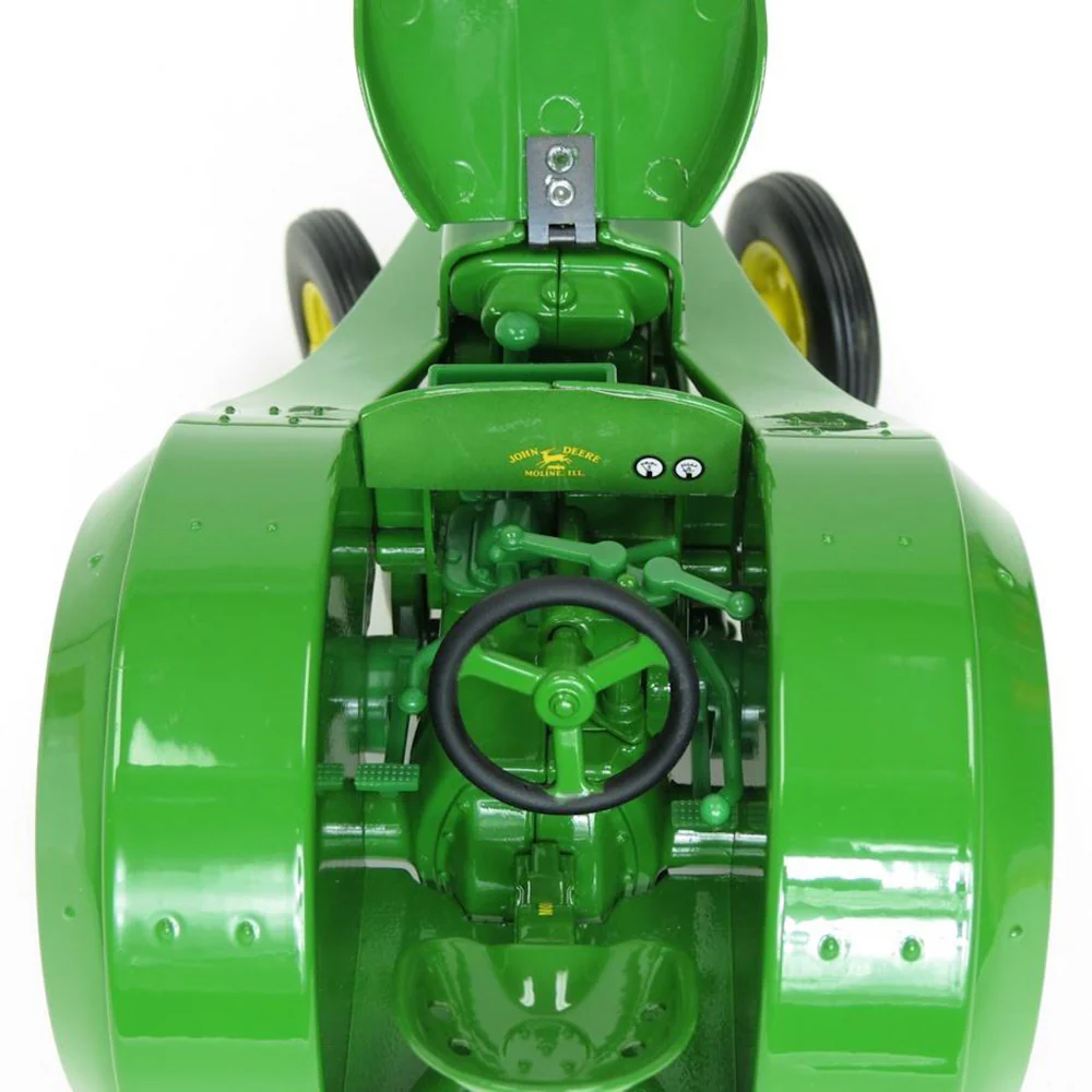 (B&D) 1/16 John Deere Model AO Grove & Orchard Tractor, 2012 Two-Cylinder Club Expo XXII - Damaged Item - Image 4
