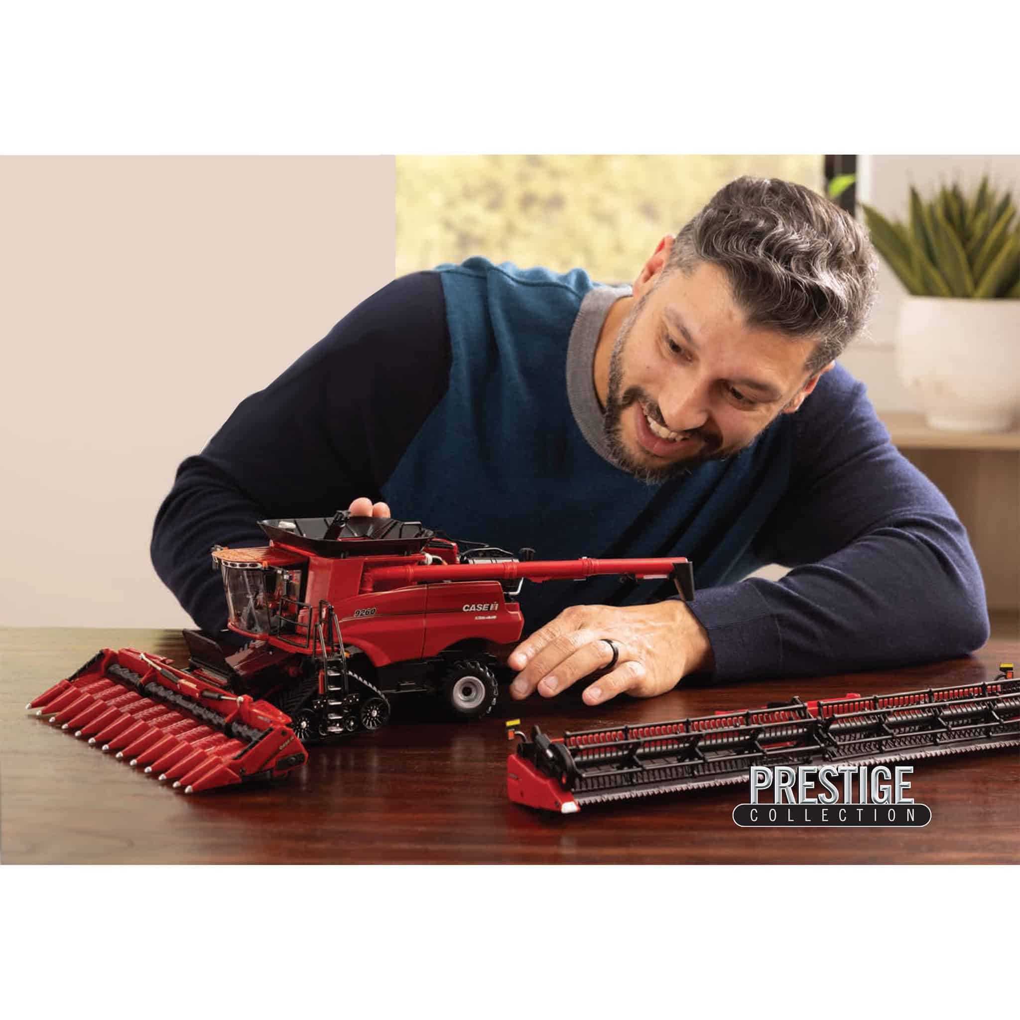 1/32 Case IH Axial-Flow 9260 Tracked Combine with Corn & Grain Heads, ERTL Prestige Collection - Image 13