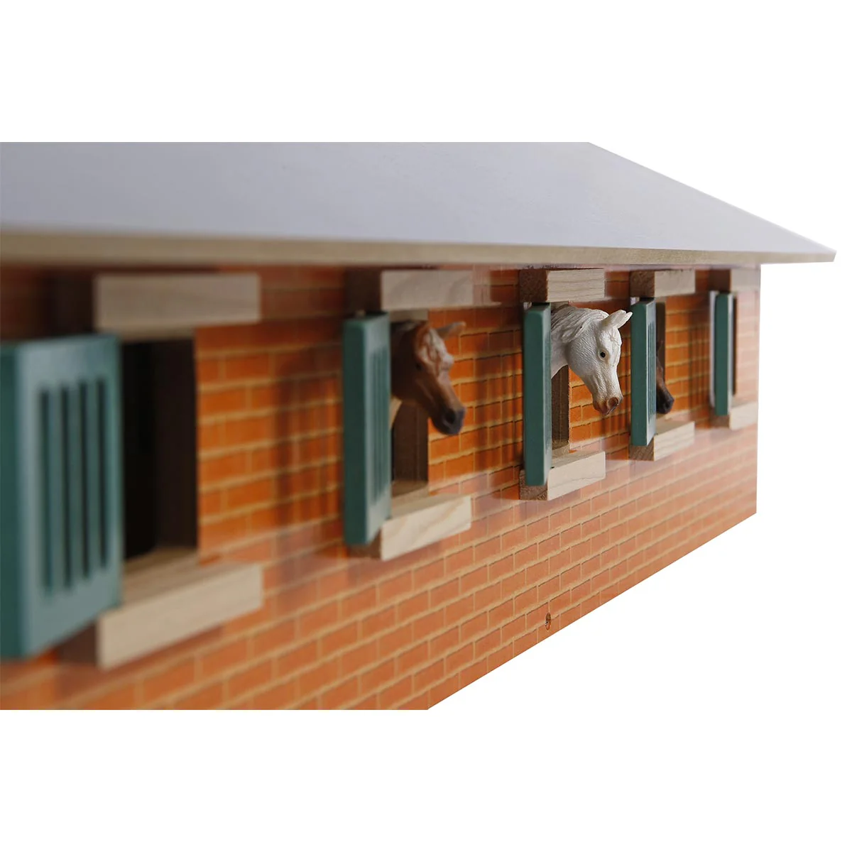 (B&D) 1/32 Deluxe Horse Stable with 9 Stalls - Damaged Box - Image 3