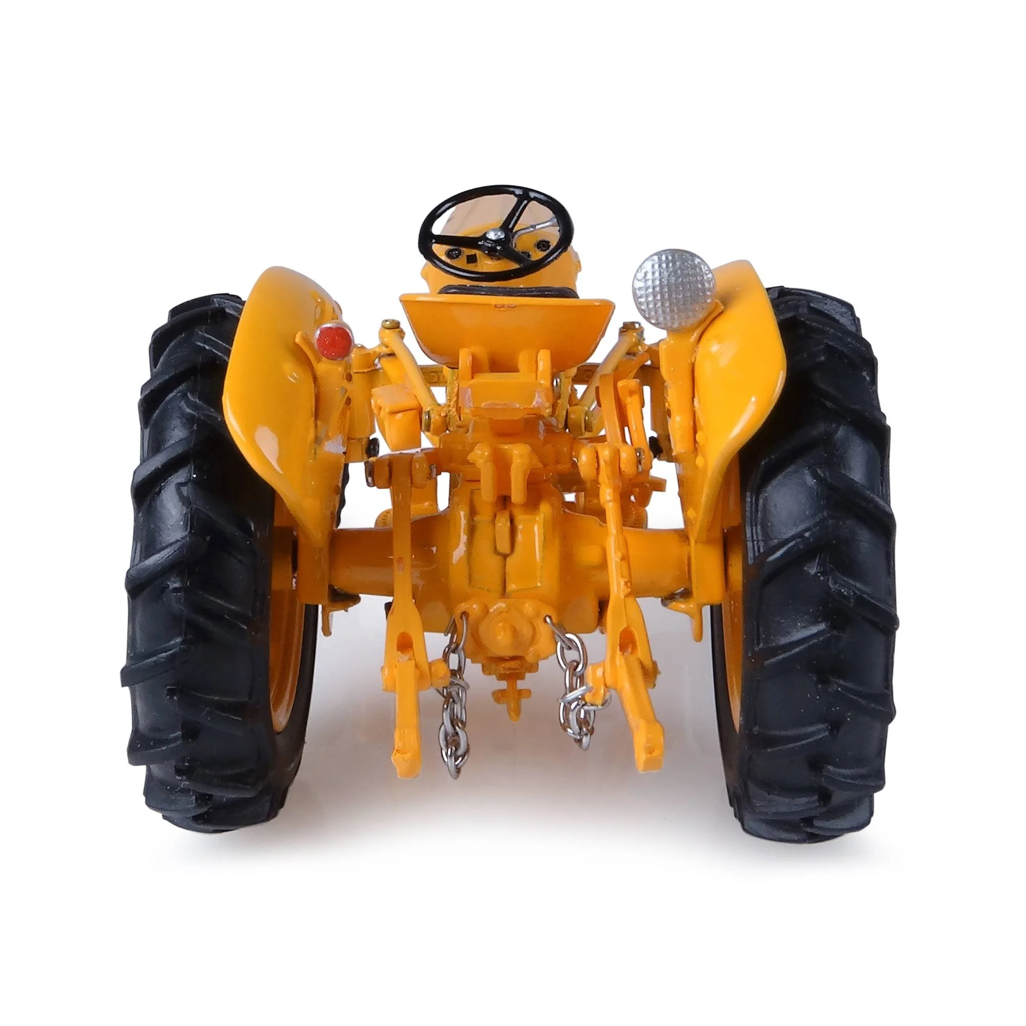 1/32 Massey Harris Ferguson 202 Work Bull Tractor by Universal Hobbies - Image 3