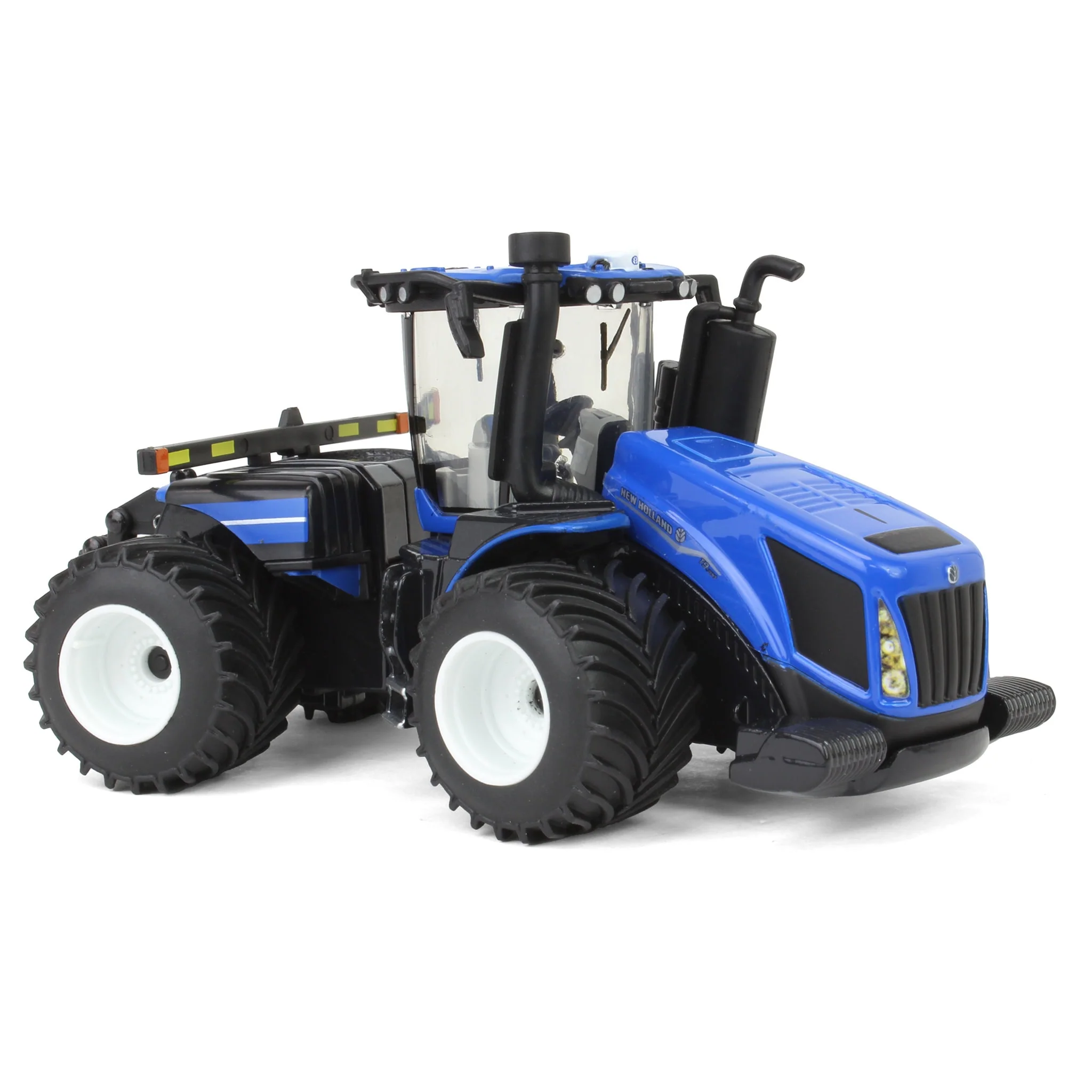 (B&D) 1/64 New Holland T9.700 Tractor with PLM Intelligence & Large LSW Tires, ERTL Prestige Collection - Damaged Box - Image 2