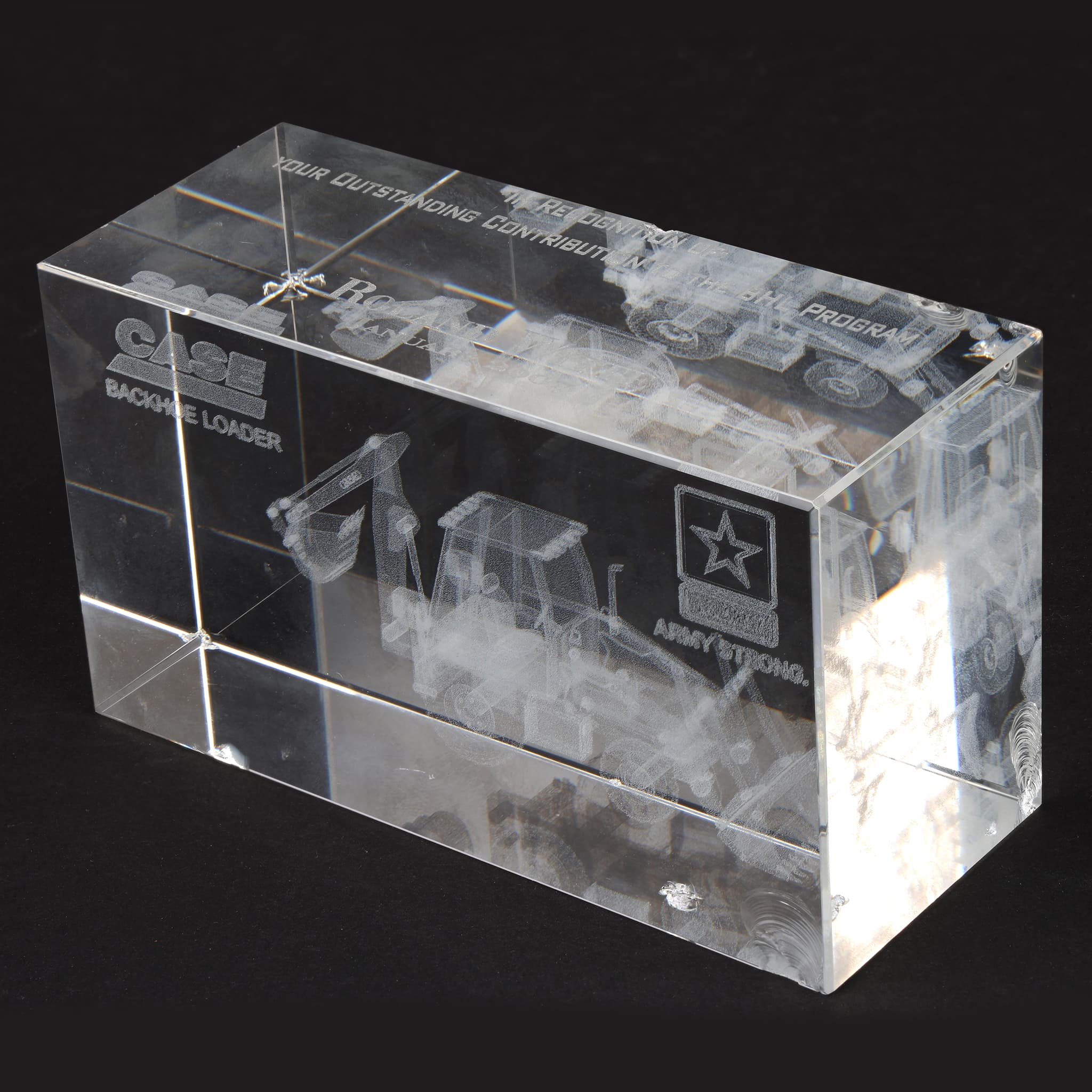 (B&D) Case Backhoe Loader 3D Etched Glass Paperweight - Damaged Item - Image 2