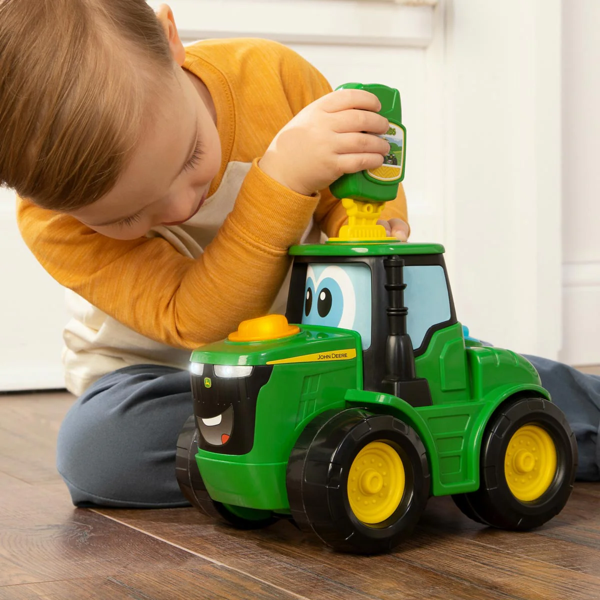 (B&D) John Deere Key N Go Johnny Tractor - Damaged Item - Image 8