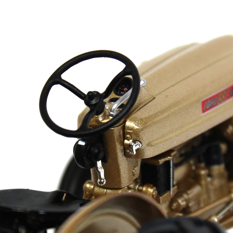 (B&D) 1/16 Ford 881 Gold Demonstrator Tractor, National Farm Toy Museum 25th Anniversary - Damaged Item - Image 6