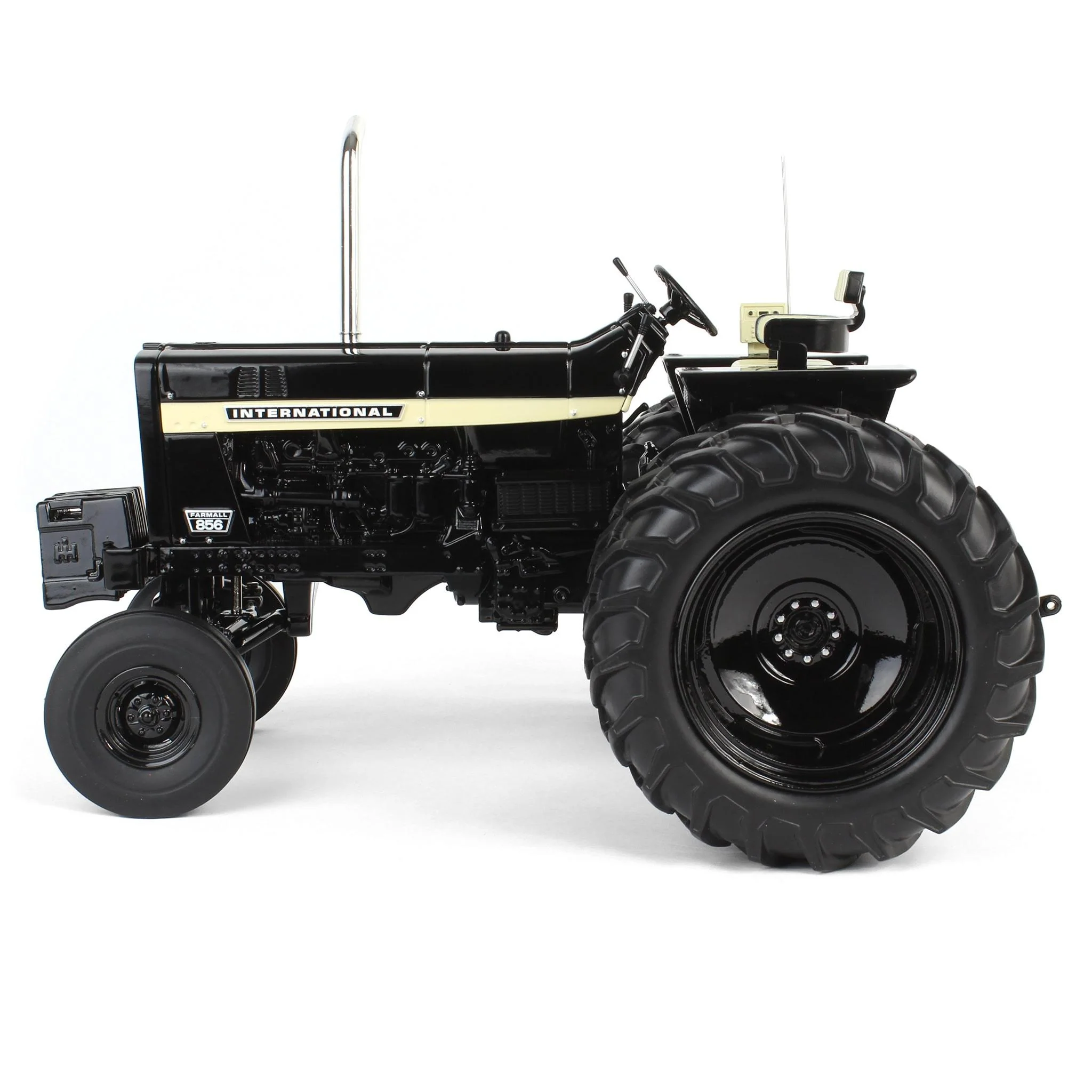 Black Chase Unit ~ 1/16 IH Farmall 856 Tractor, 4th in Outback Toys Exclusive Power Series - Image 5