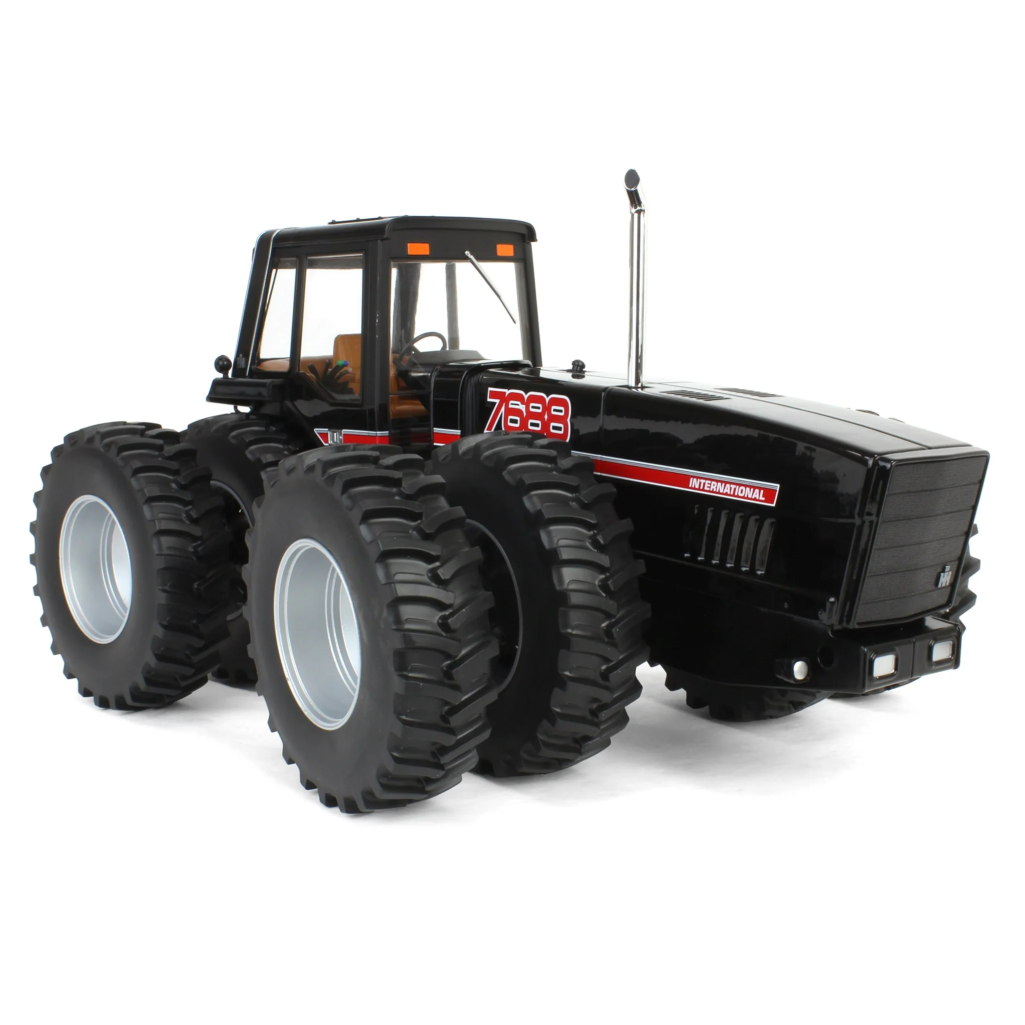 Black Chase Unit ~ 1/16 International 7688 Super 70 Series 2+2 Tractor, 3rd in Outback Toys Exclusive Power Series, ERTL Prestige - Image 2