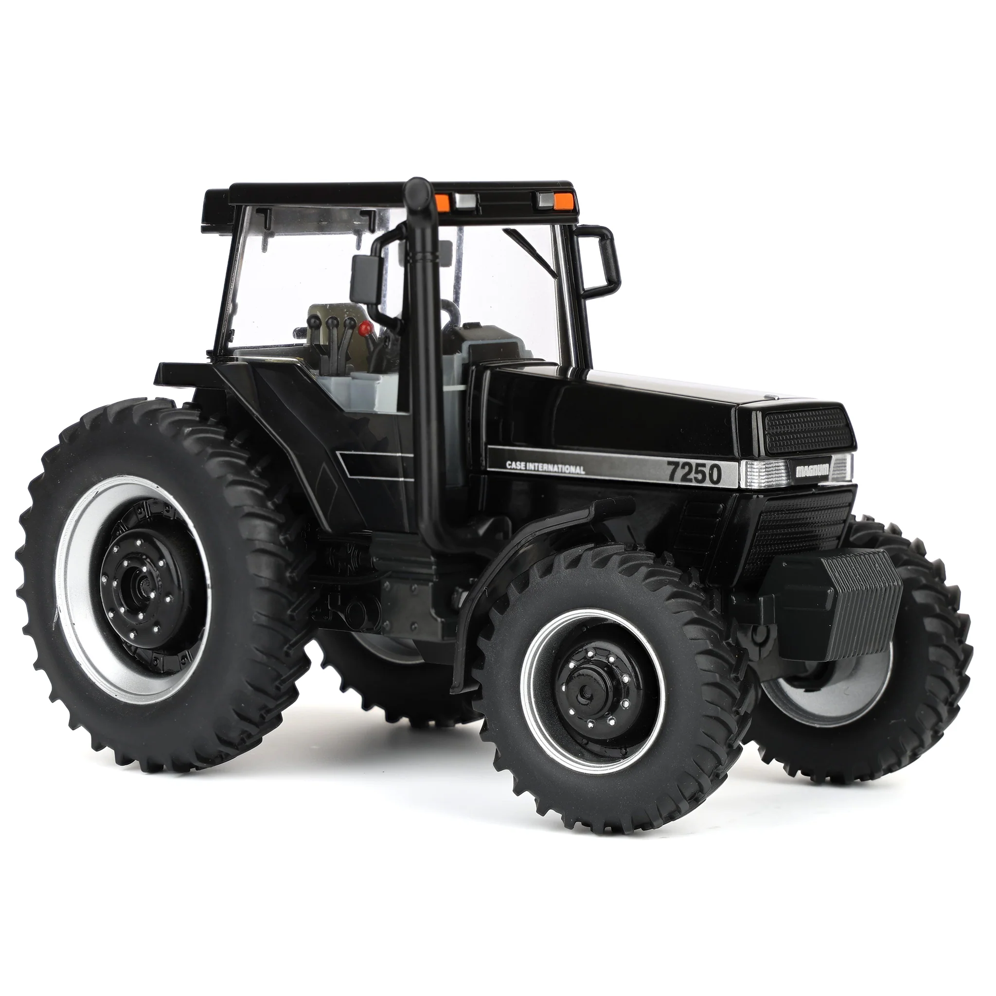 Black Chase Unit ~ 1/32 Case IH Magnum 7250 Tractor, Limited Edition by Britains - Image 2