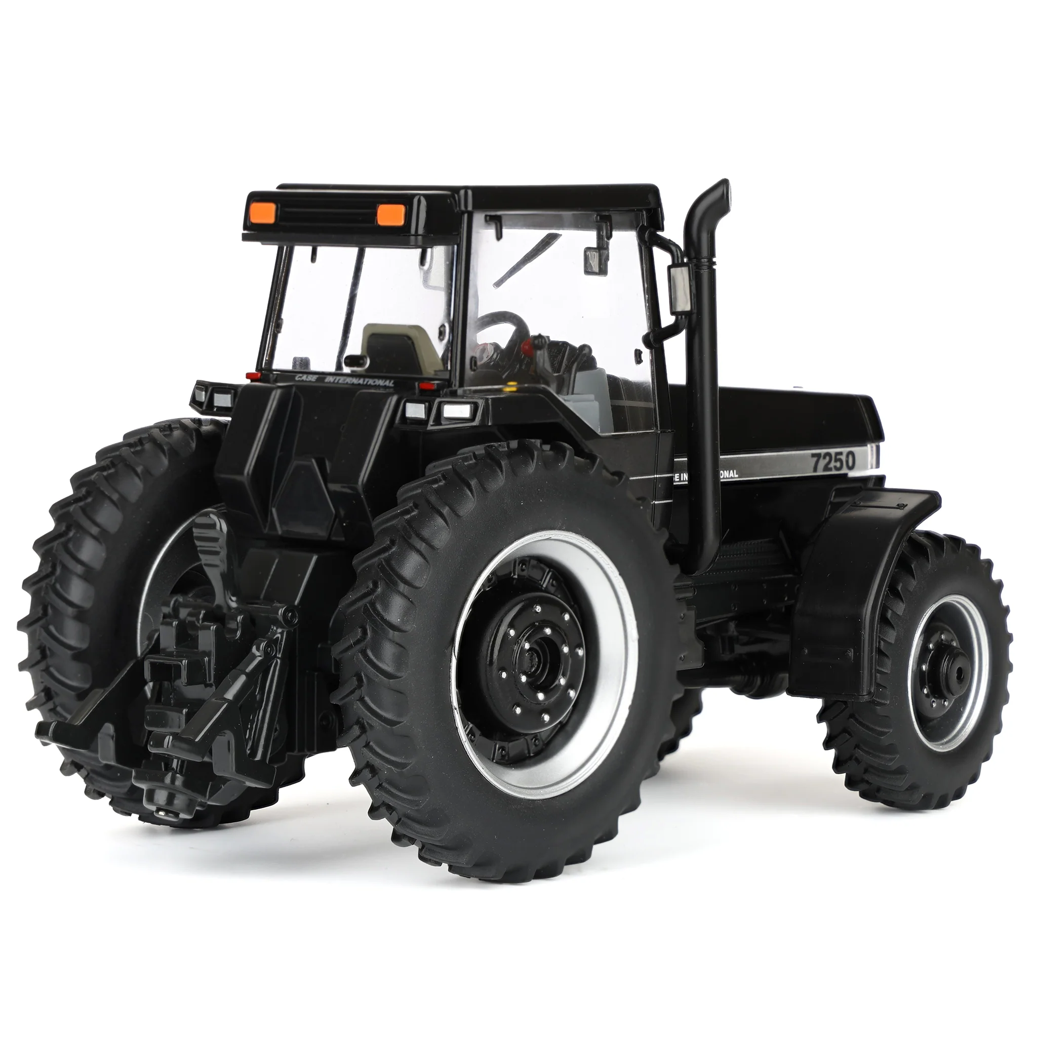 Black Chase Unit ~ 1/32 Case IH Magnum 7250 Tractor, Limited Edition by Britains - Image 3