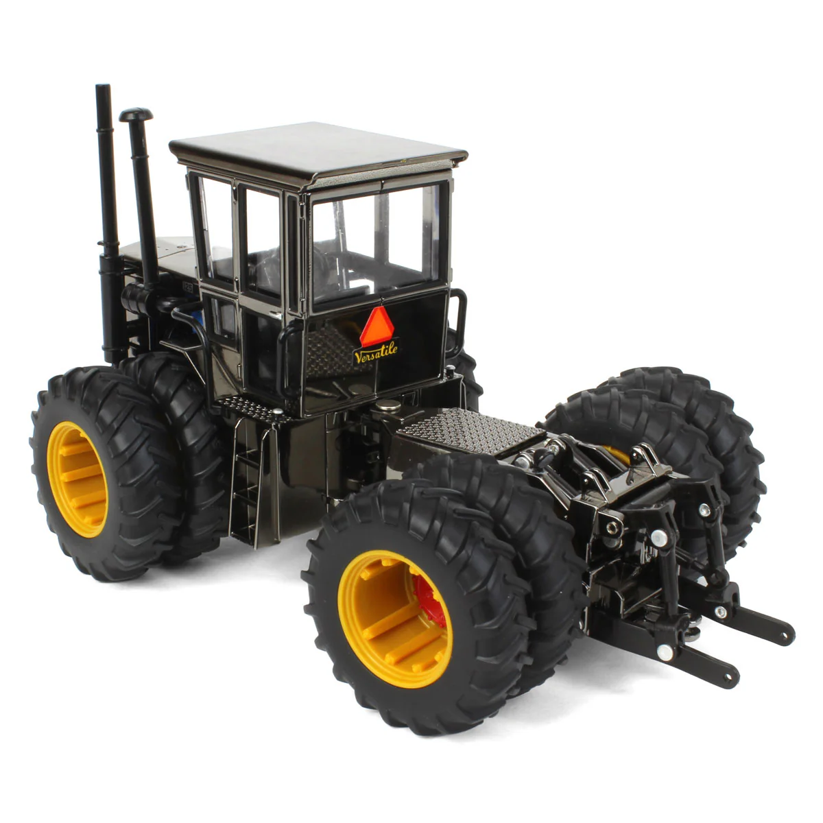Black Chrome Chase Unit ~ 1/32 Versatile 125 4WD, 2023 National Farm Toy Show - Image 4