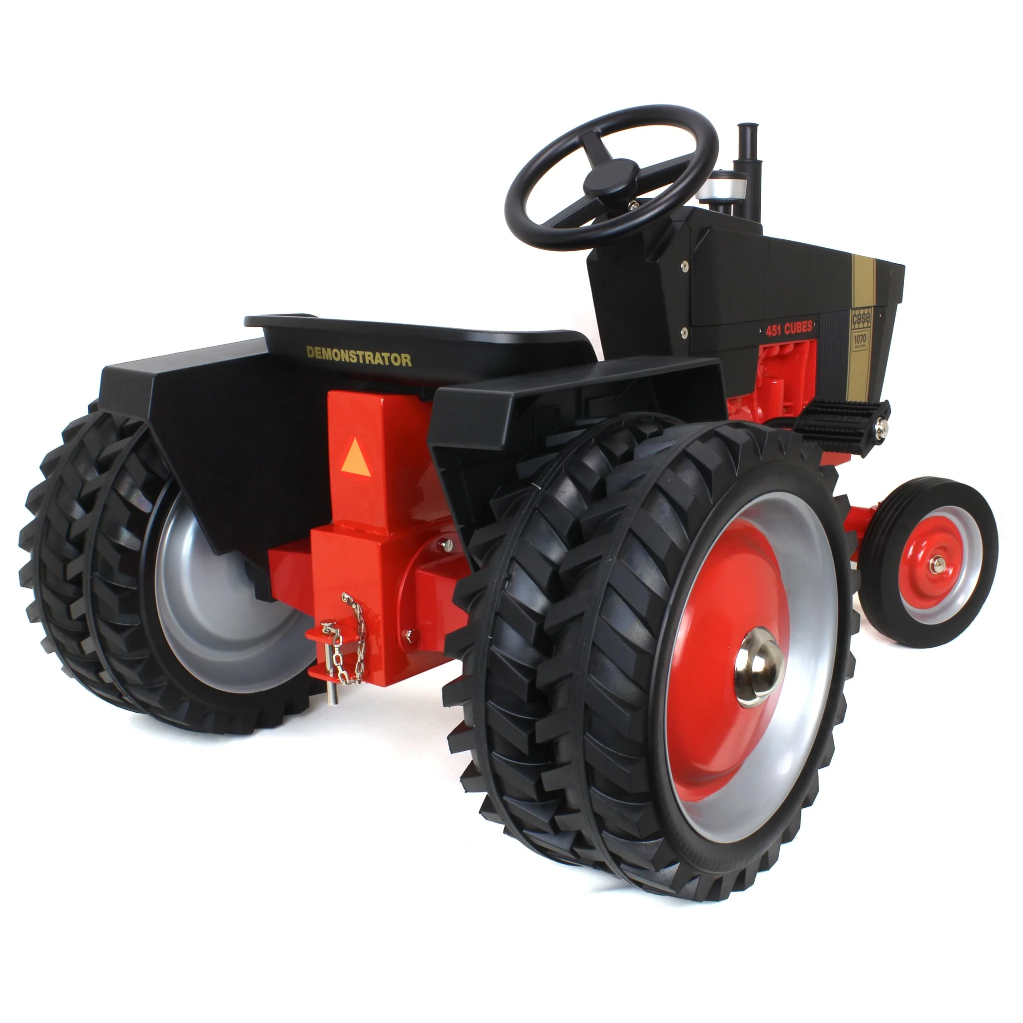 Case 1070 Agri King Black Knight Demonstrator Pedal Tractor with Rear Duals, ERTL Limited Series - Image 3